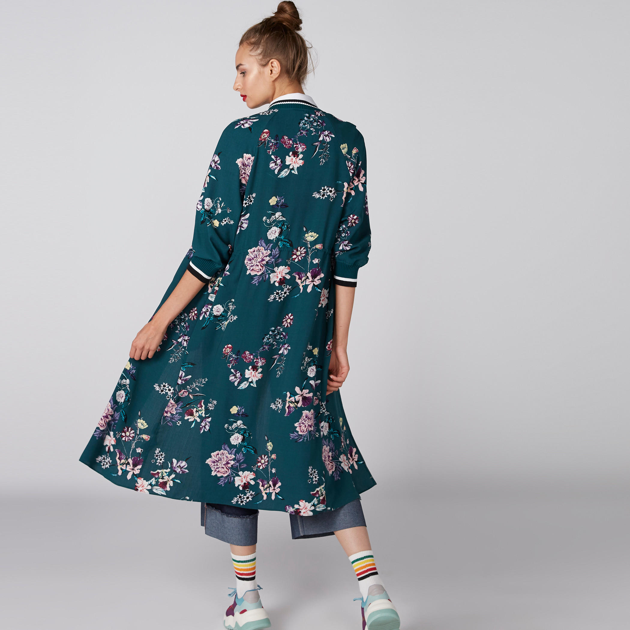 Floral Printed Longline Jacket with 3/4 Sleeves and Tie Ups-women-winterwear-coatsandjackets-jackets-image-2