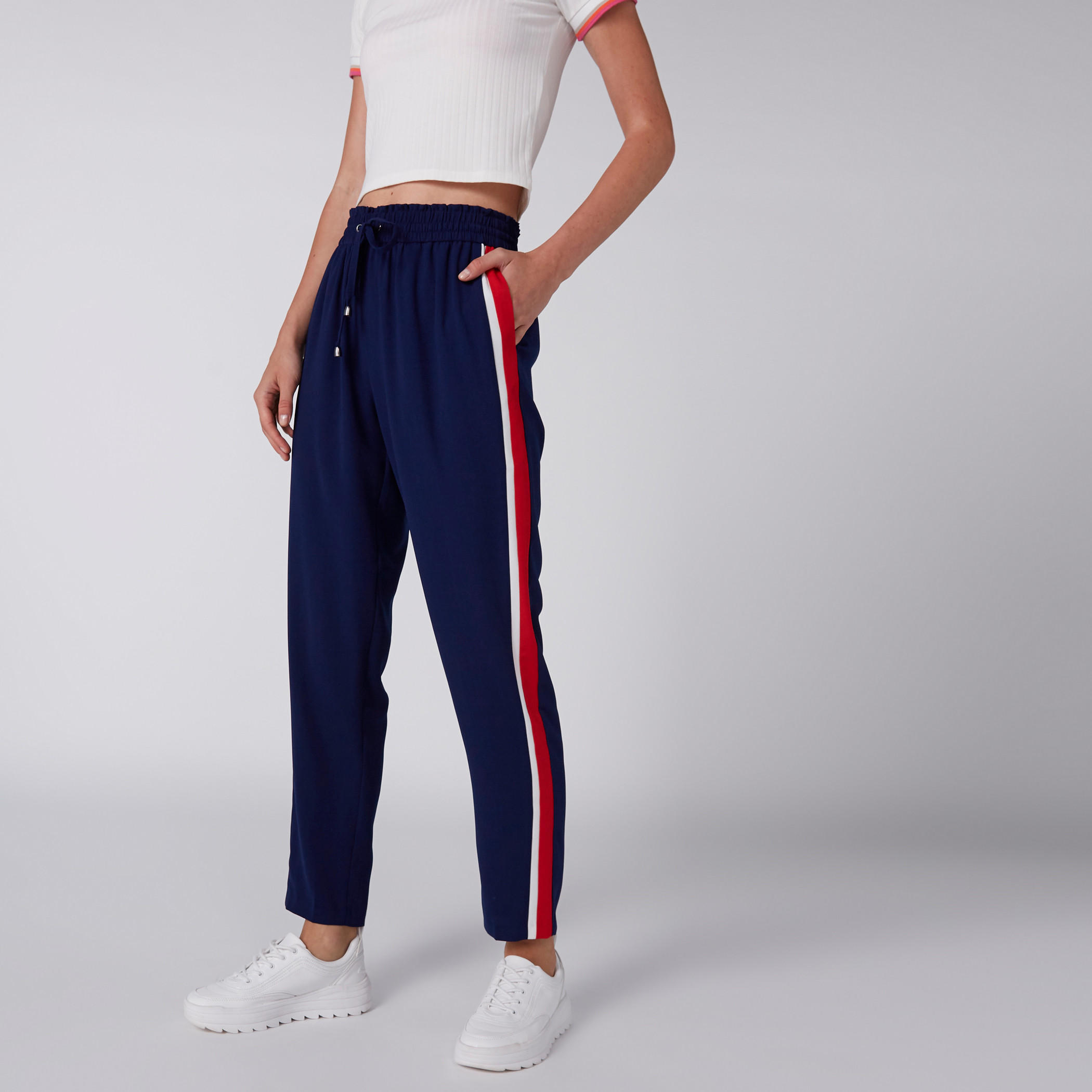 بنطال بخصر مطاطي ورباط-women-clothing-bottoms-trousers-image-2