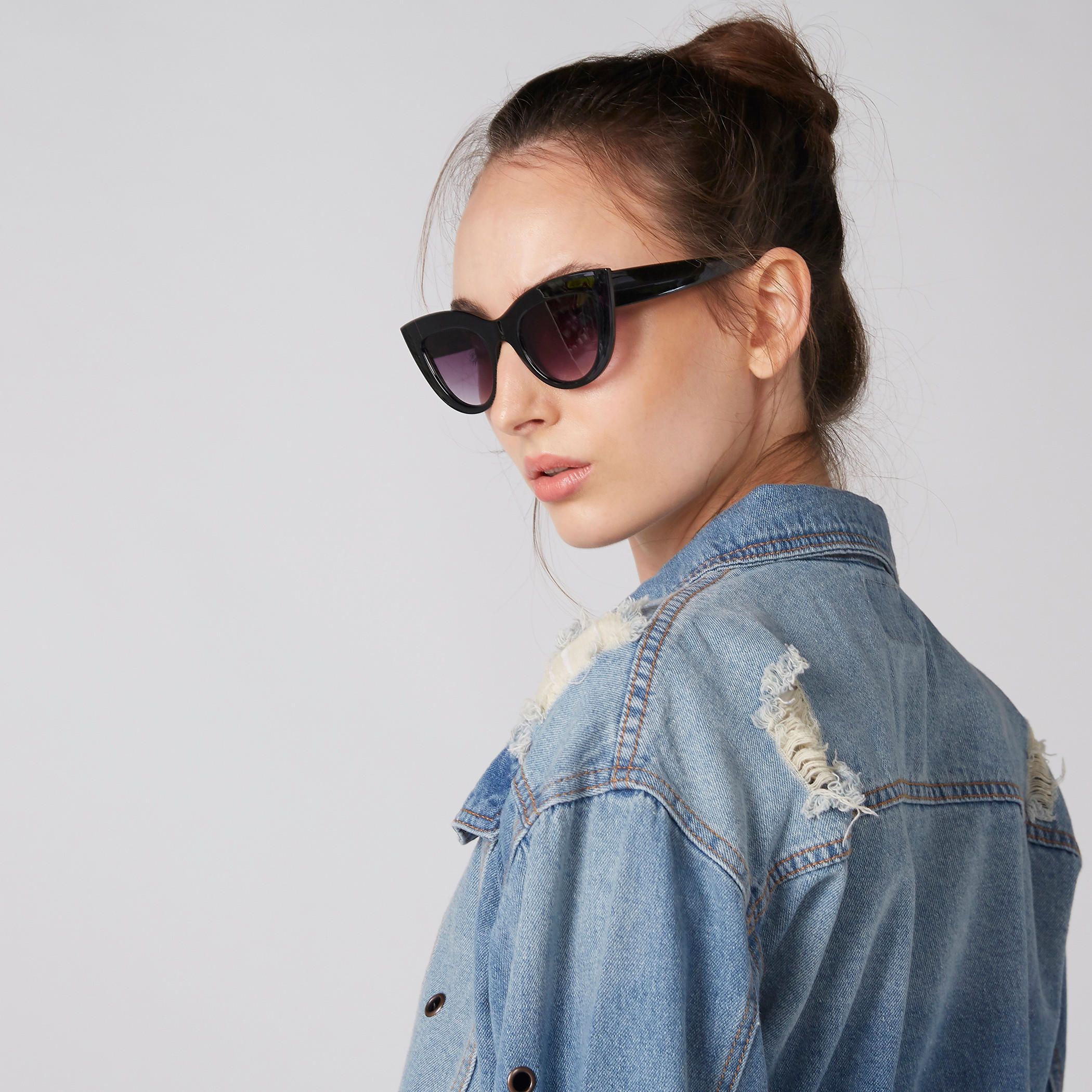 Distressed Denim Jacket with Long Sleeves and Button Closure-women-winterwear-coatsandjackets-jackets-image-5
