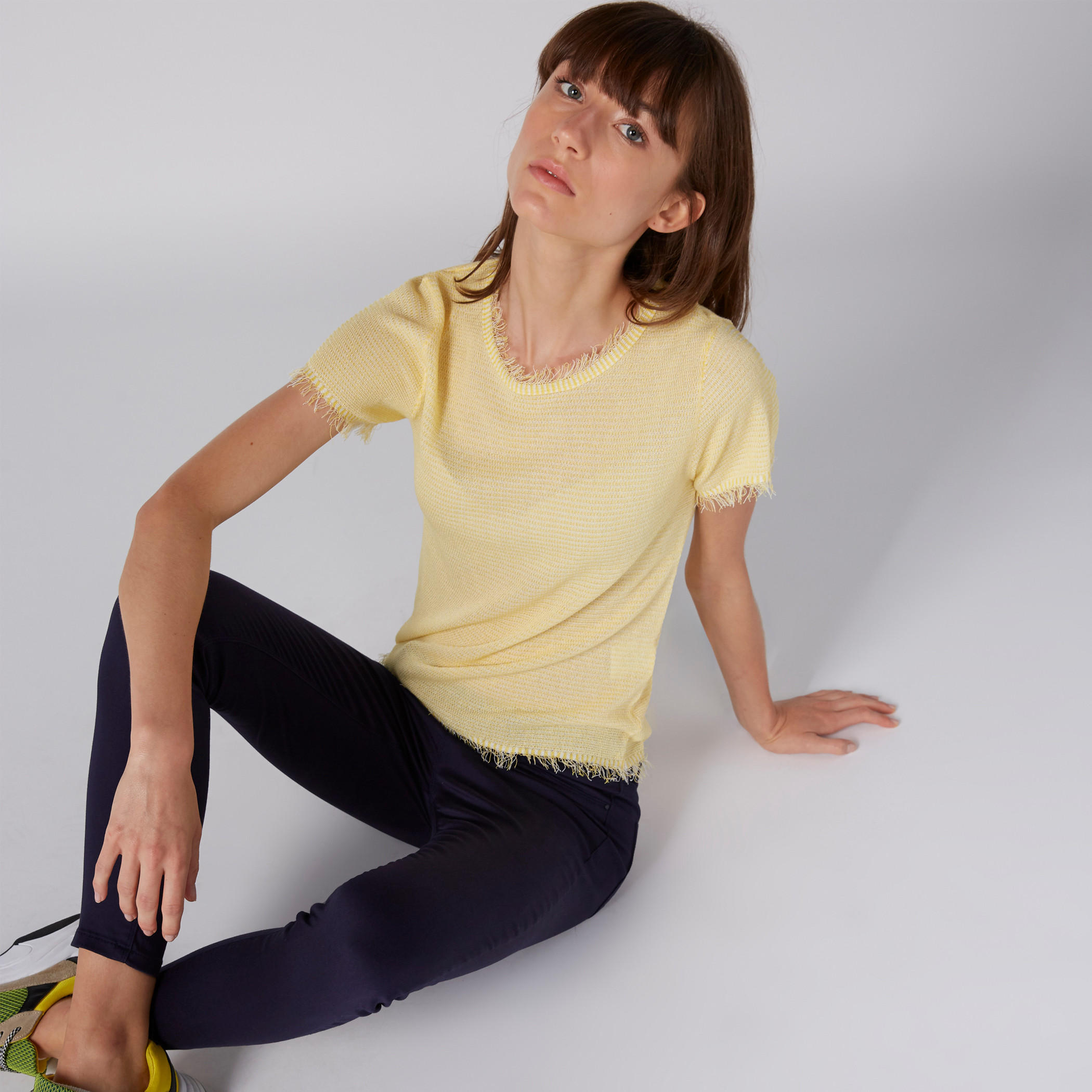 بلوزة بياقة مستديرة وأكمام قصيرة-women-clothing-shirtsandblouses-blouses-image-5
