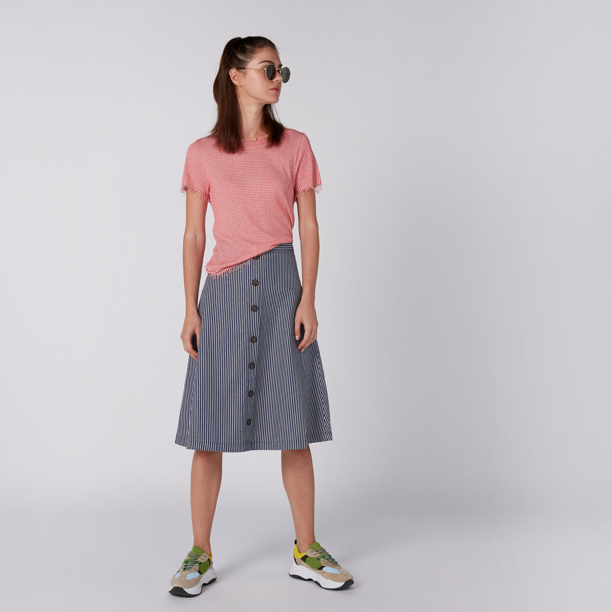 بلوزة بياقة مستديرة وأكمام قصيرة-women-clothing-tshirts-image-1