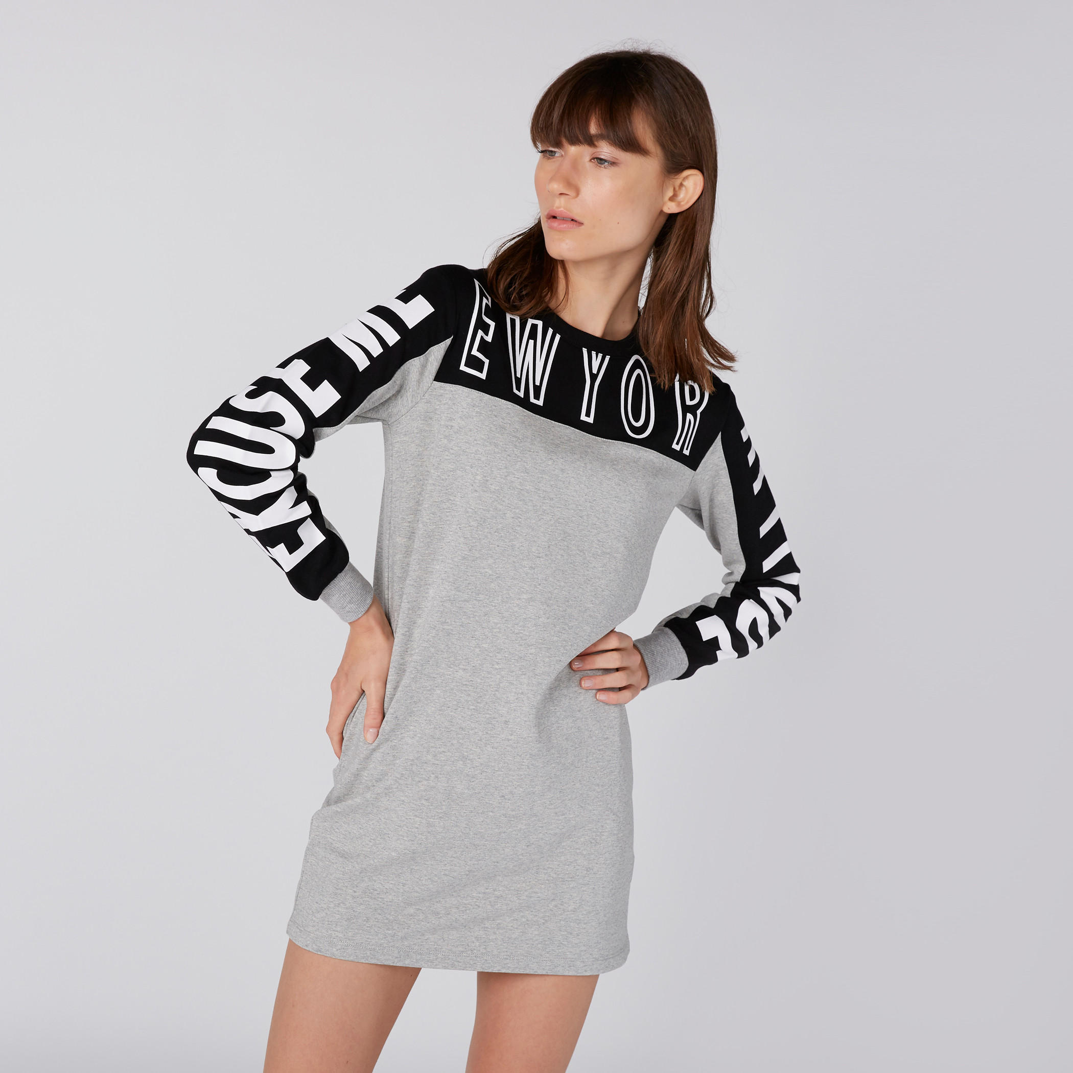فستان بطبعات وياقة عالية وأكمام طويلة-women-clothing-dresses-image-3