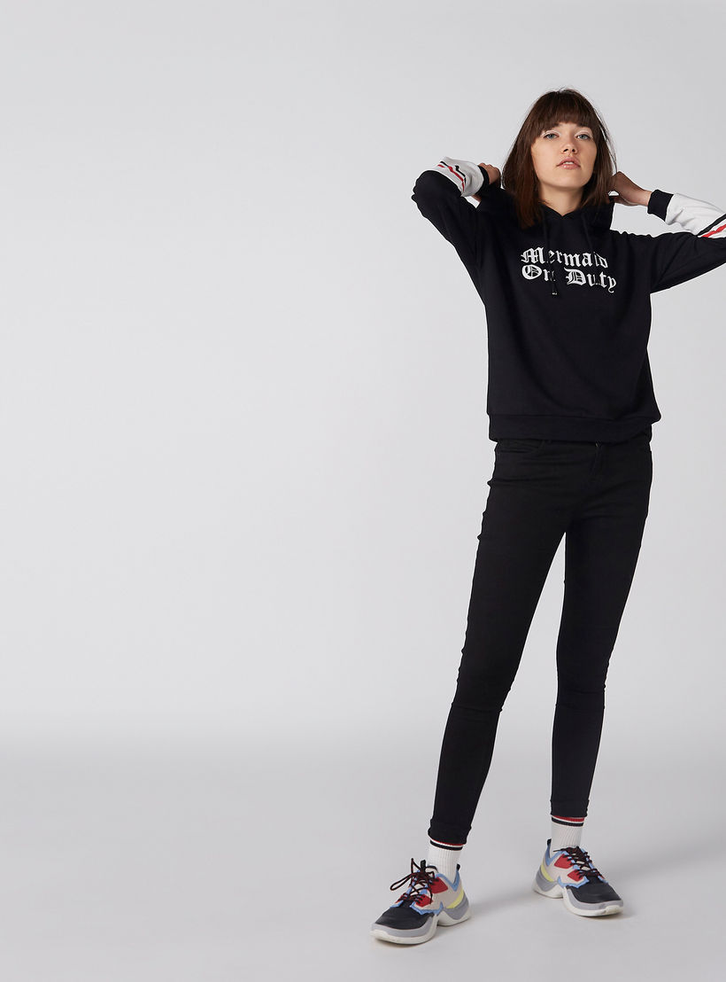 Printed Sweatshirt with Drop Shoulder Sleeves and Hood-women-winterwear-hoodiesandsweatshirts-hoodies-image-3