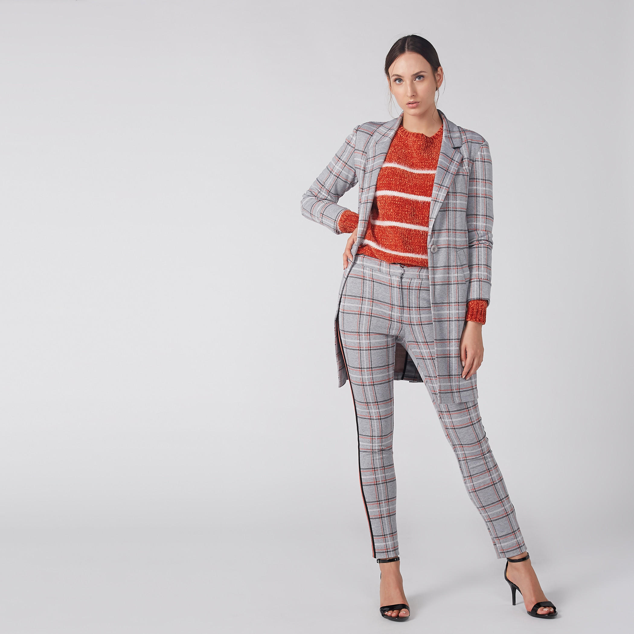 بنطال كاروهات بسحّاب إغلاق-women-clothing-bottoms-trousers-image-1