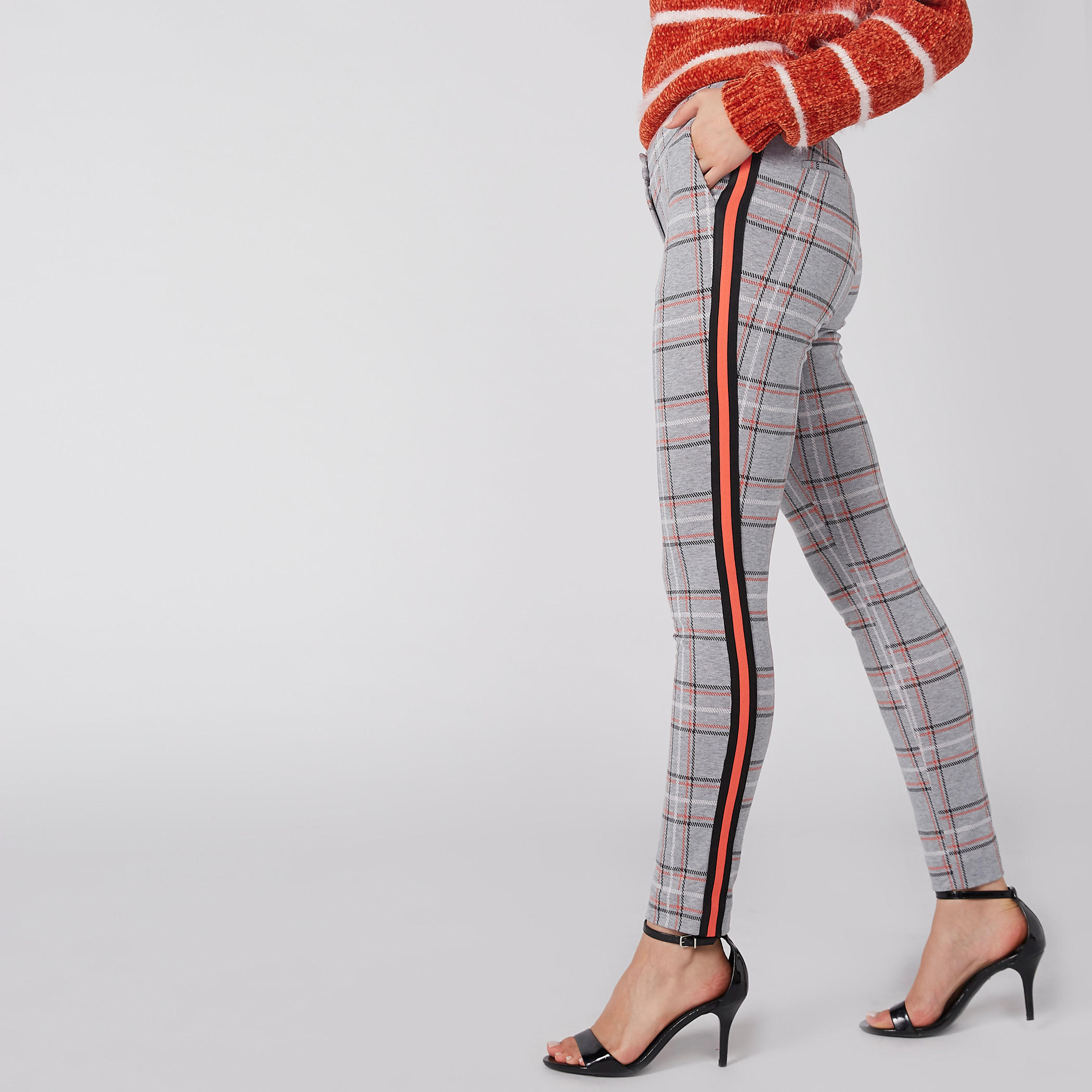 بنطال كاروهات بسحّاب إغلاق-women-clothing-bottoms-trousers-image-2