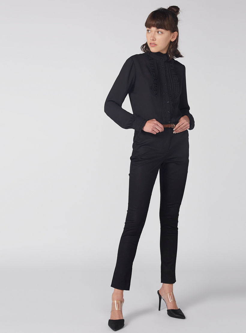 تيشيرت بأكمام طويلة وتفاصيل كشكش ودانتيل-women-clothing-shirtsandblouses-shirts-image-1