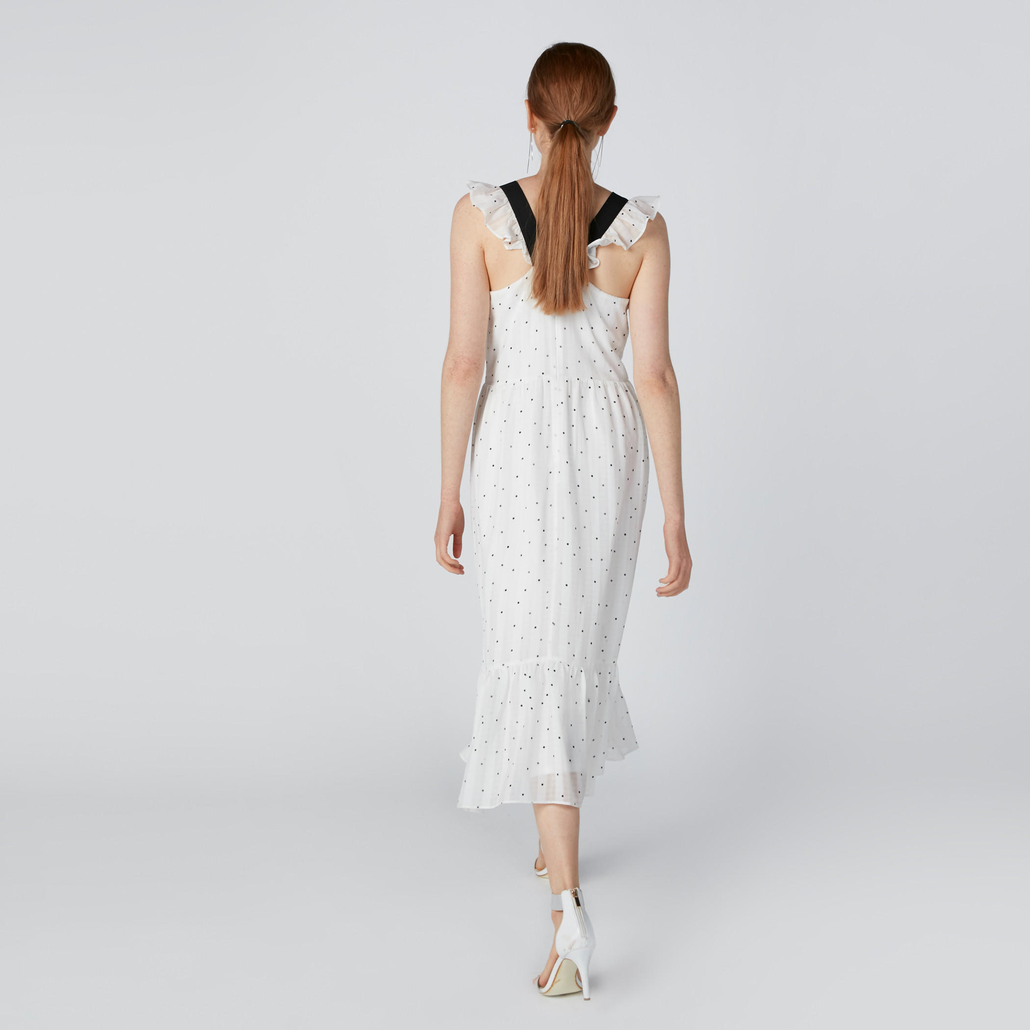 فستان متوسط الطول دون أكمام بتفاصيل كشكش وطبعات-women-clothing-dresses-image-4
