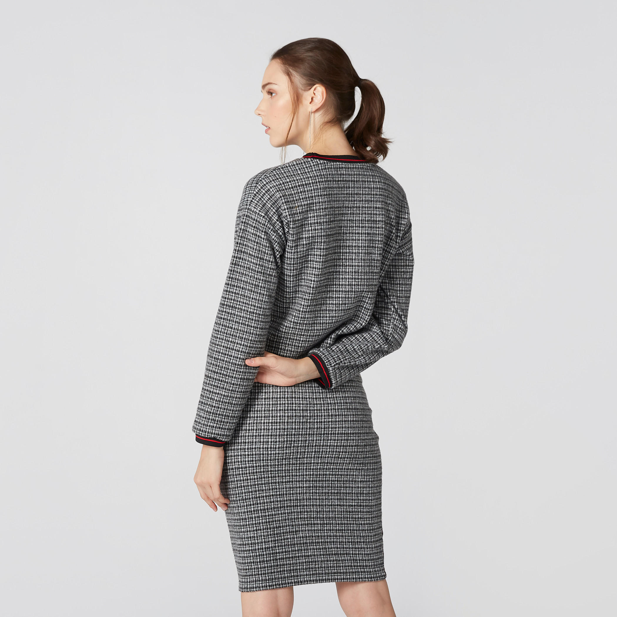 بلوزة كاروهات بقصّة عادية وأكمام طويلة-women-clothing-shirtsandblouses-blouses-image-1