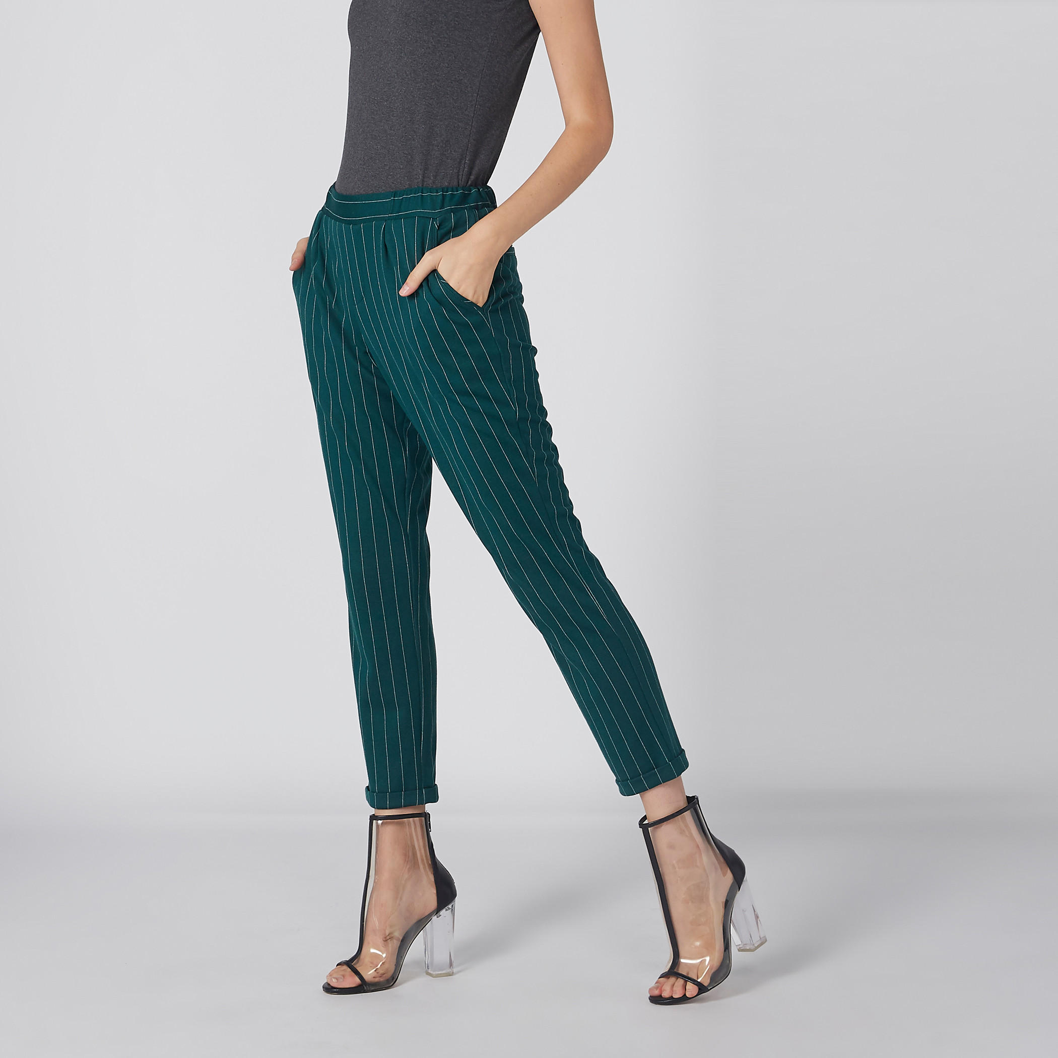 بنطال مقلم بخصر مطّاطي وجيوب-women-clothing-bottoms-trousers-image-3