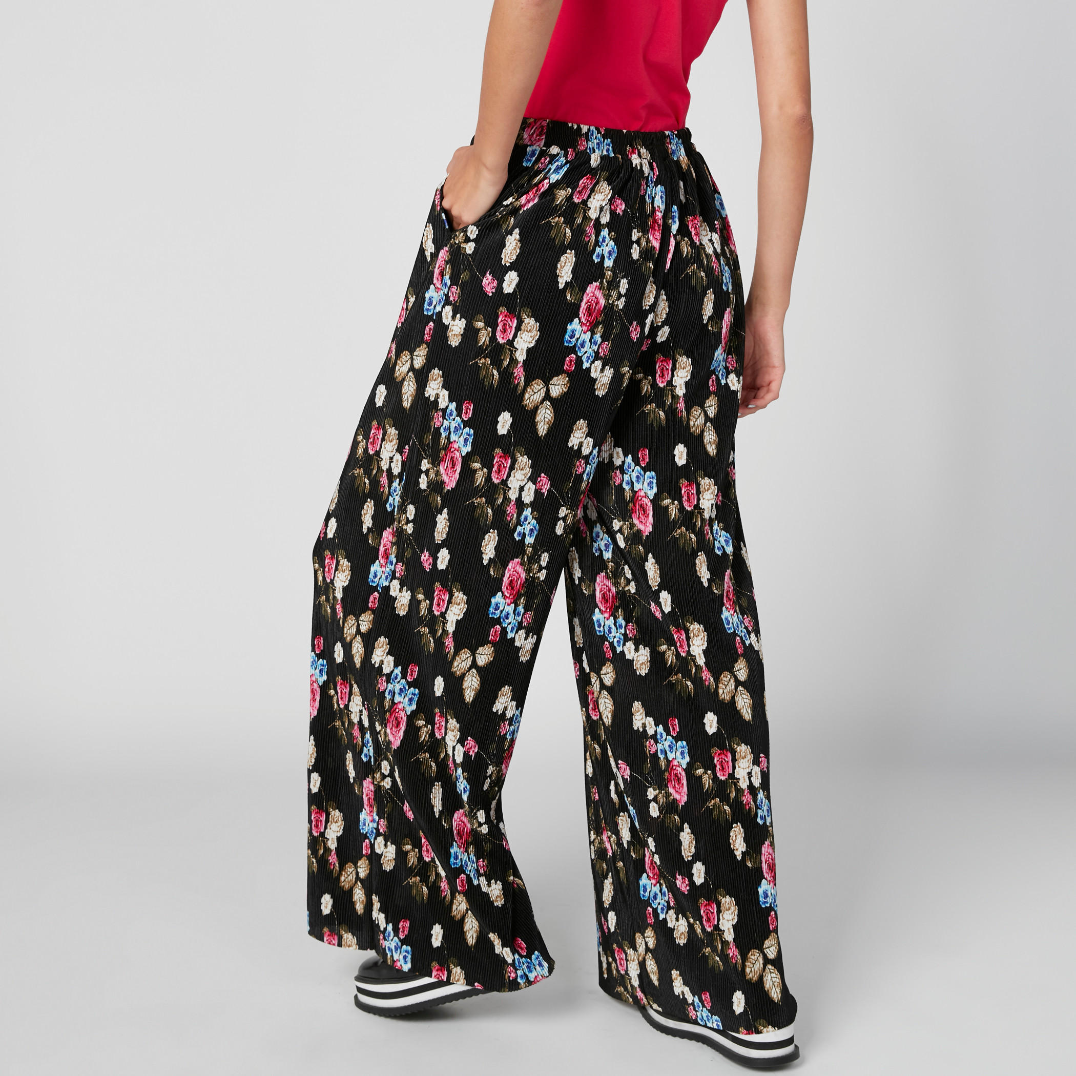 بنطال بالازو بجيوب وطبعات زهرية-women-clothing-bottoms-trousers-image-2
