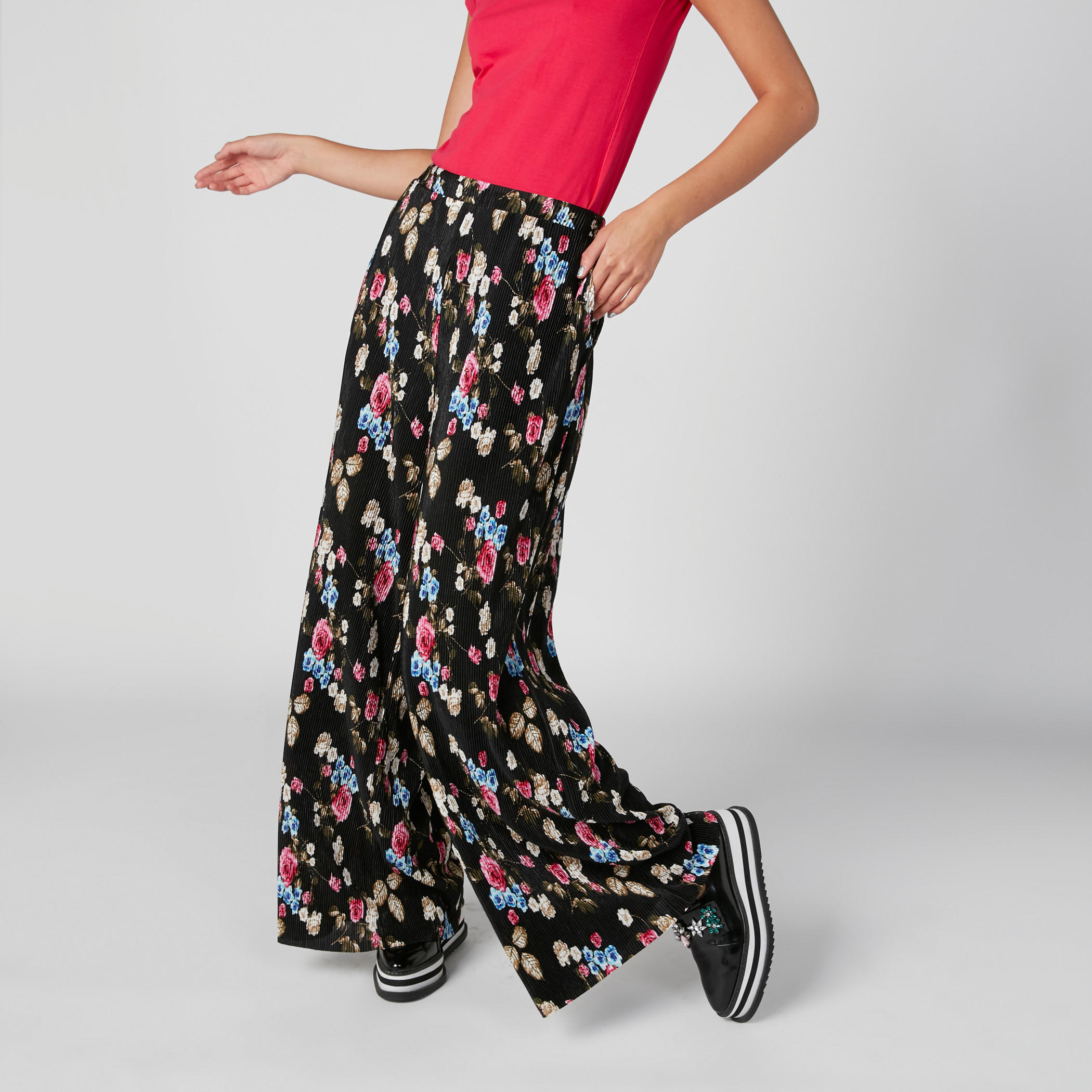 بنطال بالازو بجيوب وطبعات زهرية-women-clothing-bottoms-trousers-image-4
