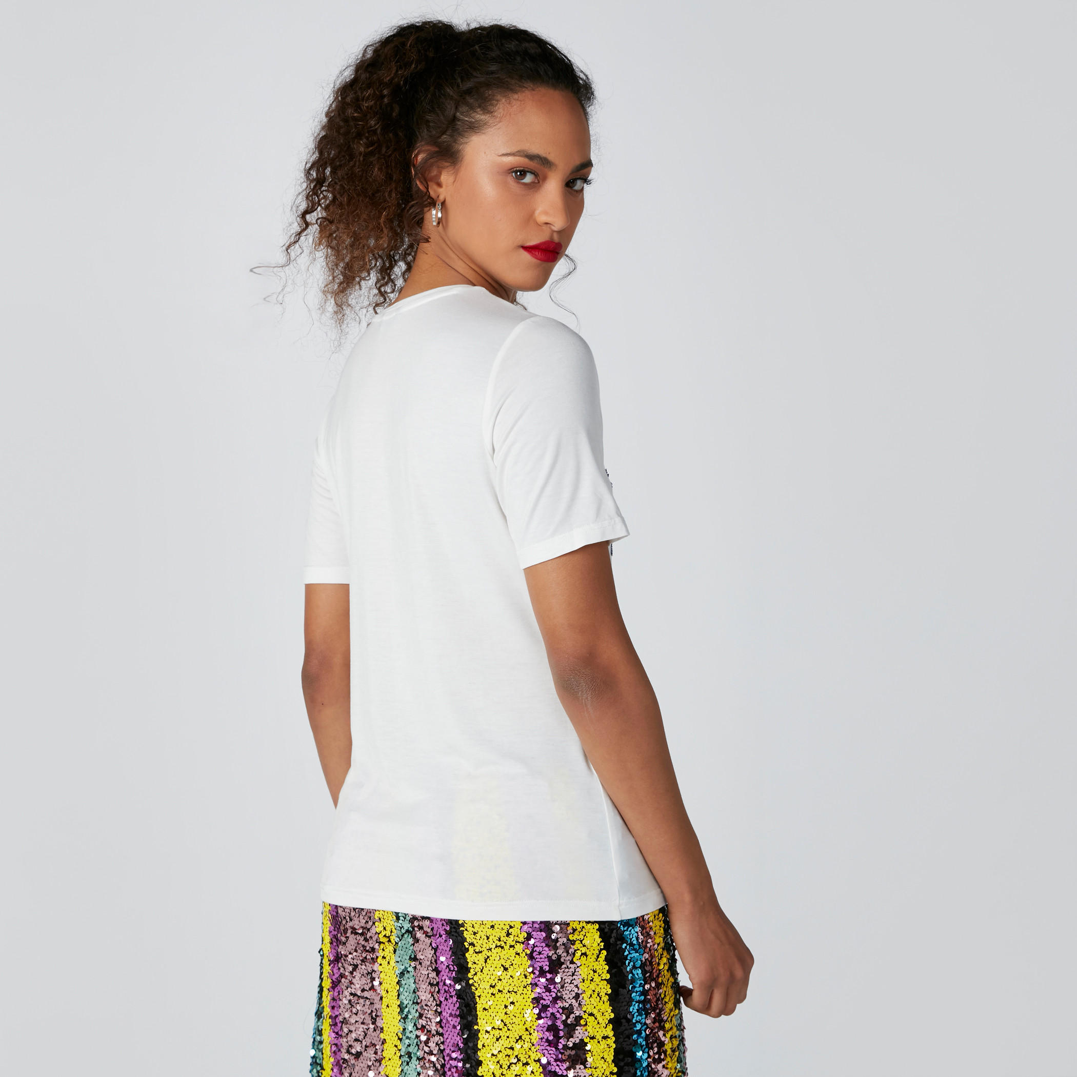 Sequin Detail T-Shirt with Round Neck-women-clothing-tshirts-image-2