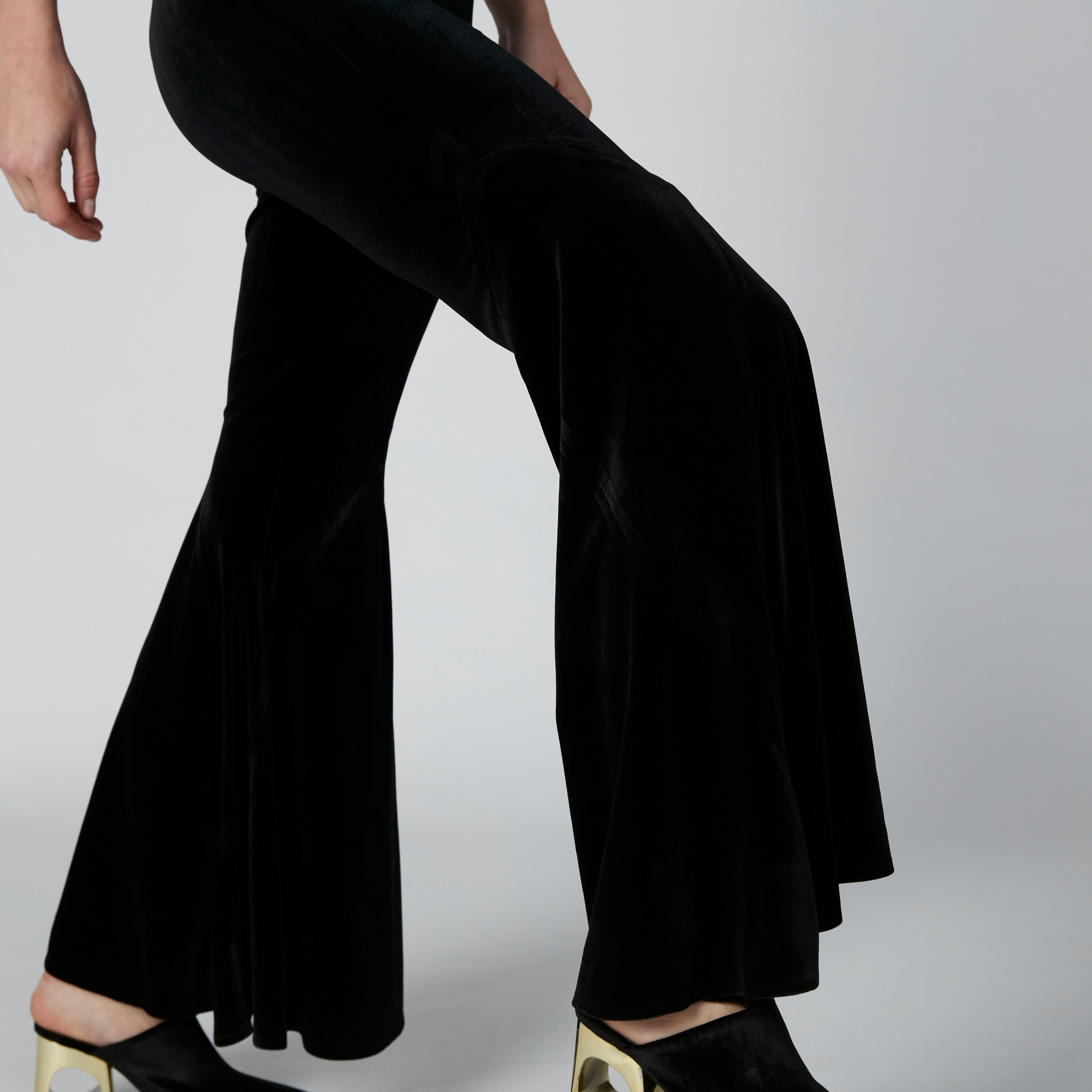 بنطال واسع-women-clothing-bottoms-trousers-image-5
