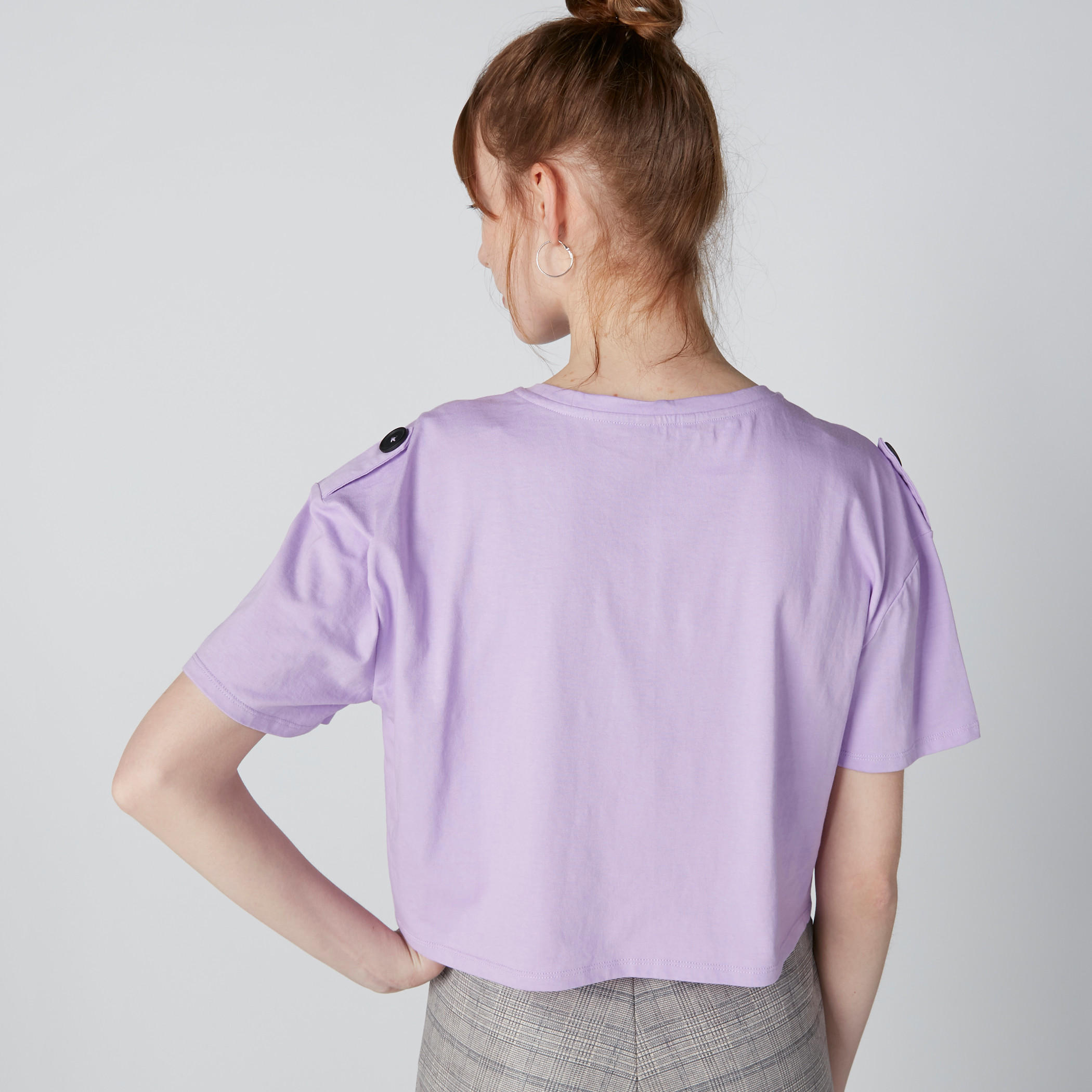 بلوزة قصيرة بأزرار وطبعات-women-clothing-tshirts-image-2