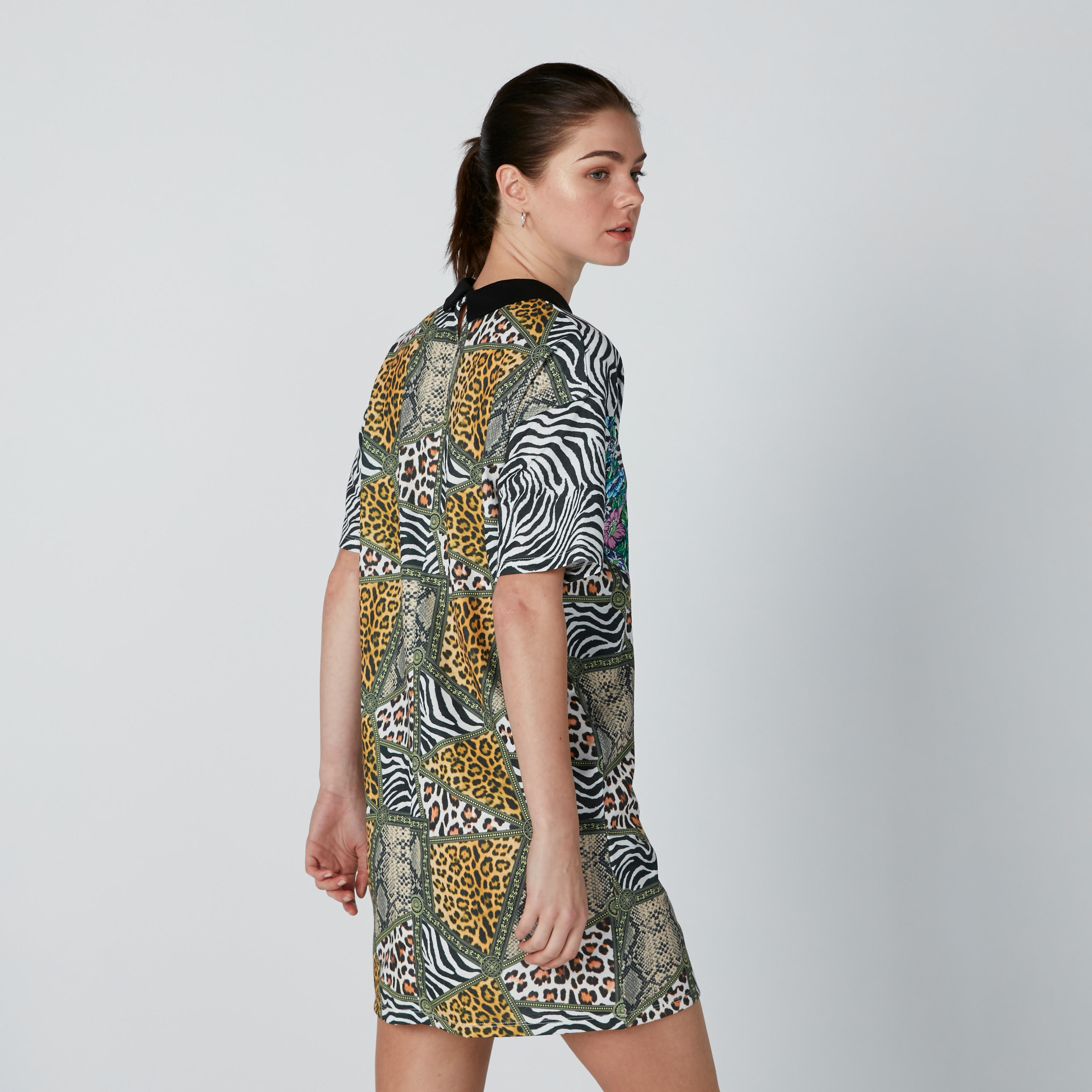 فستان بأكمام قصيرة وطبعات-women-clothing-dresses-image-2