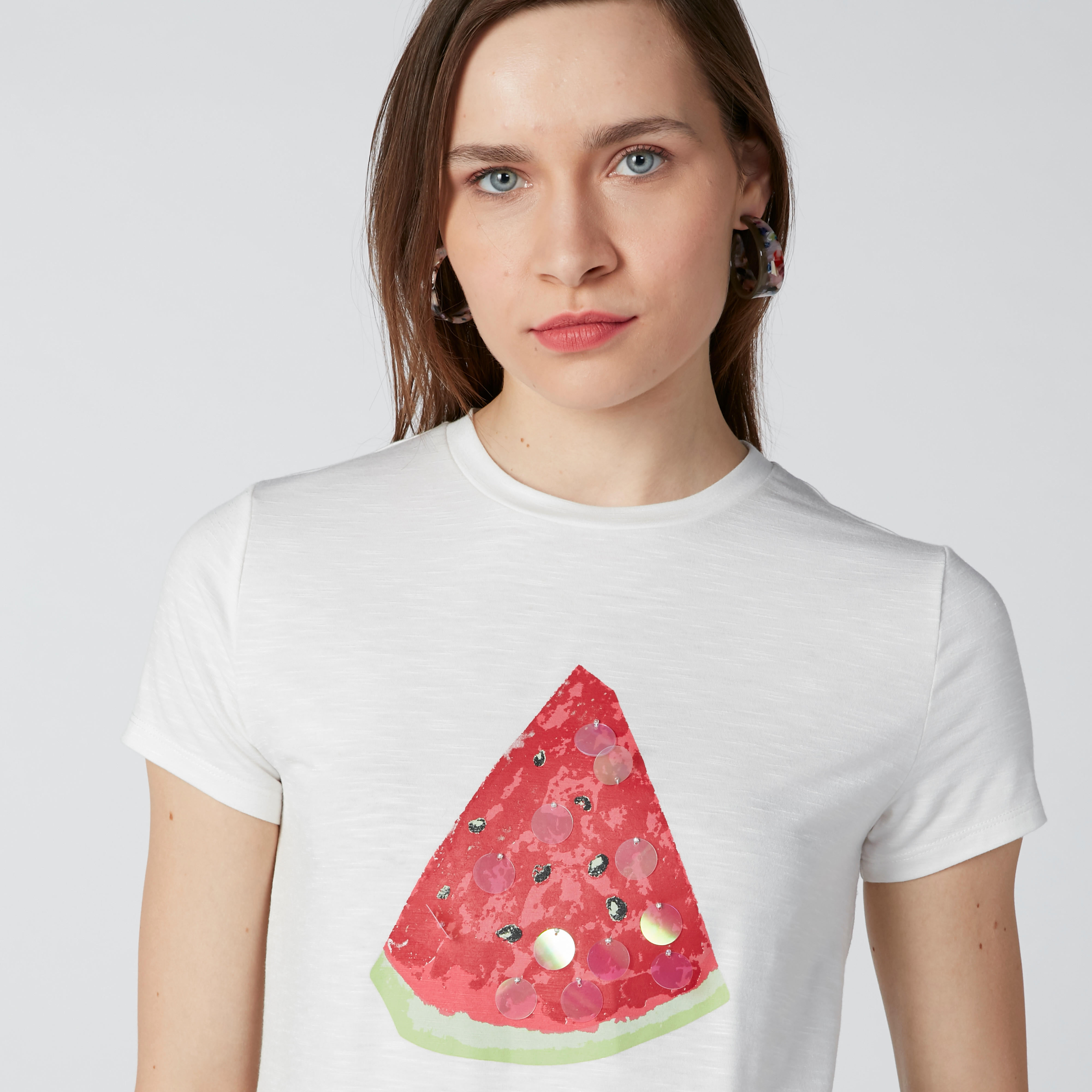 تيشيرت مزيّن بأكمام قصيرة وطبعات-women-clothing-tshirts-image-4