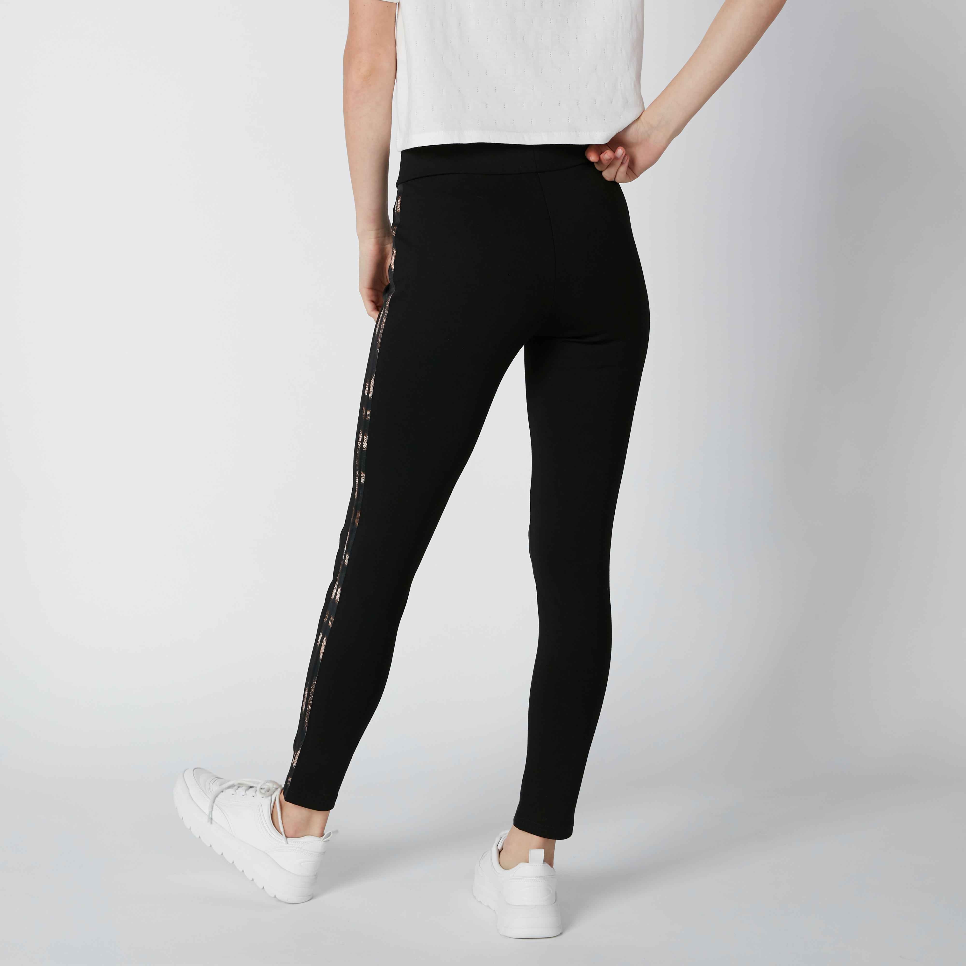 بنطال ليقنز بقصّة واسعة وشريطة-women-clothing-bottoms-leggings-image-3