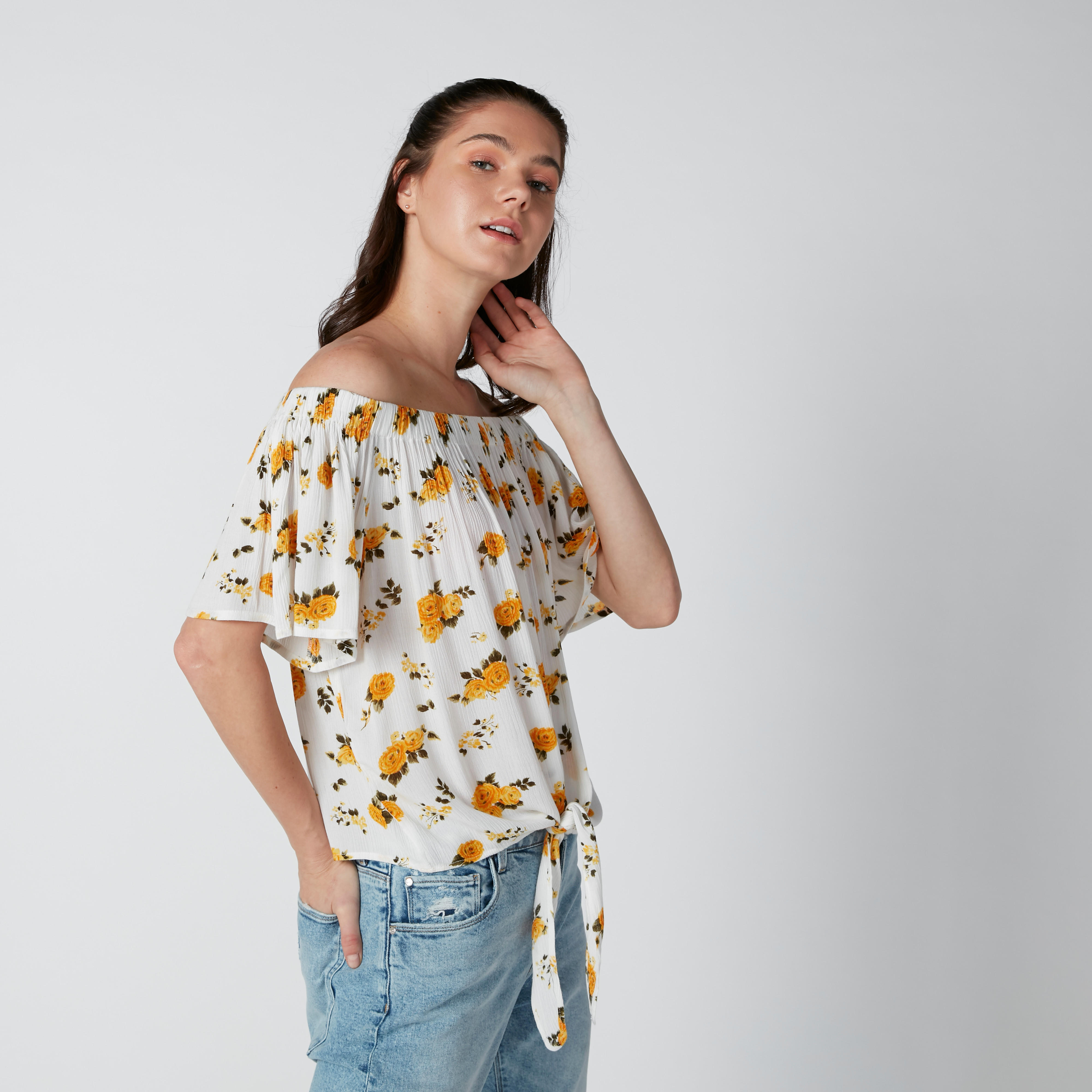 بلوزة مكشوفة الأكتاف بطبعات وأربطة-women-clothing-shirtsandblouses-blouses-image-4