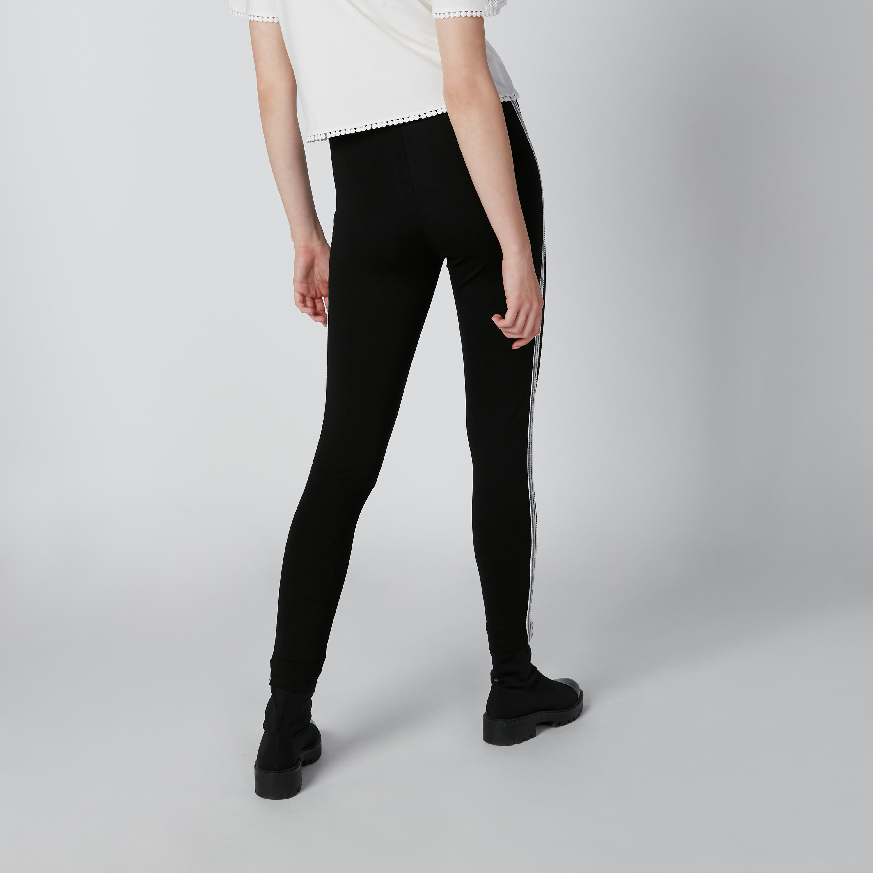 بنطال ليقنز بقصّة سليم وخصر مرتفع وشريطة ترتر-women-clothing-bottoms-leggings-image-4
