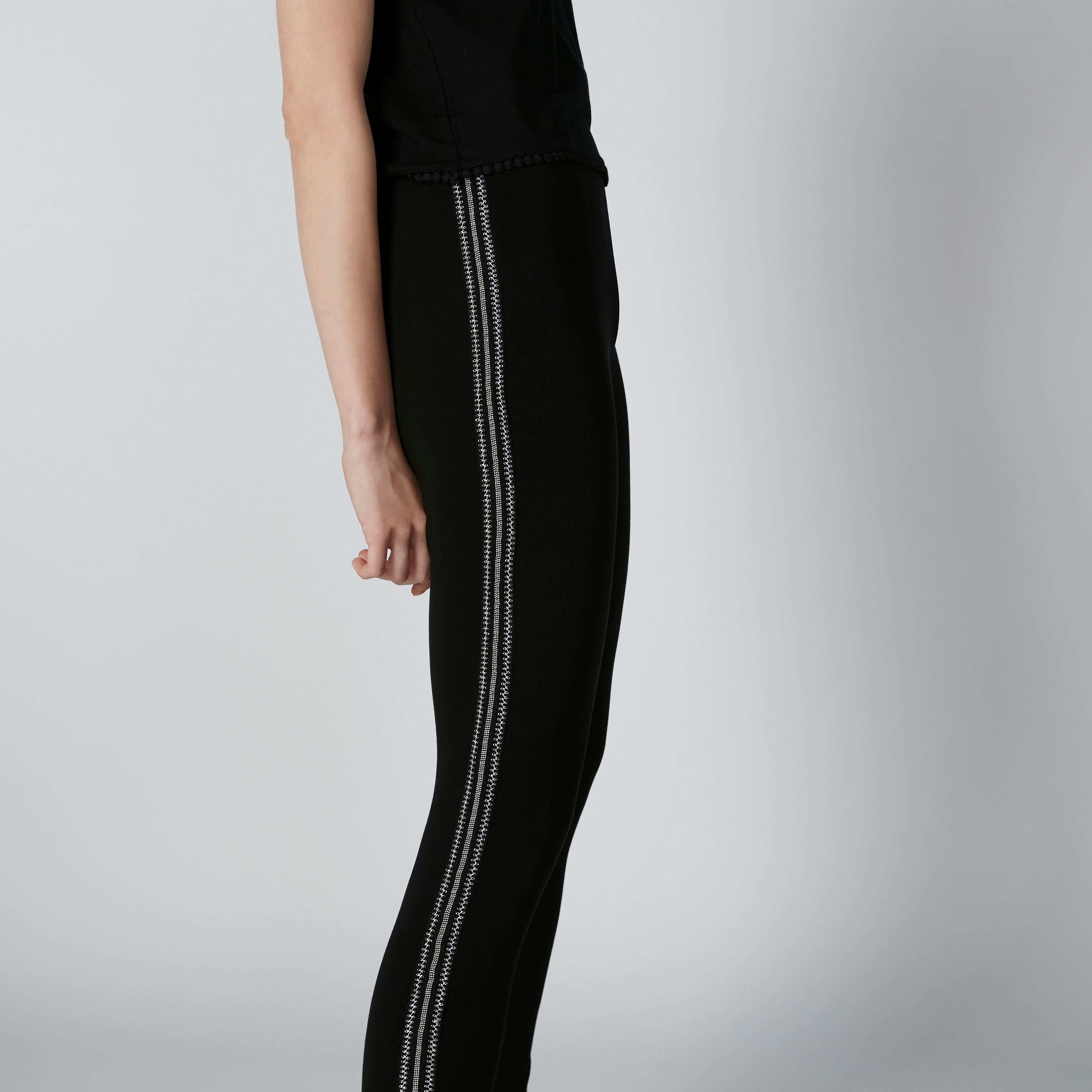 بنطال ليقنز بقصّة سليم وخصر مرتفع وشريطة جانبية-women-clothing-bottoms-leggings-image-5