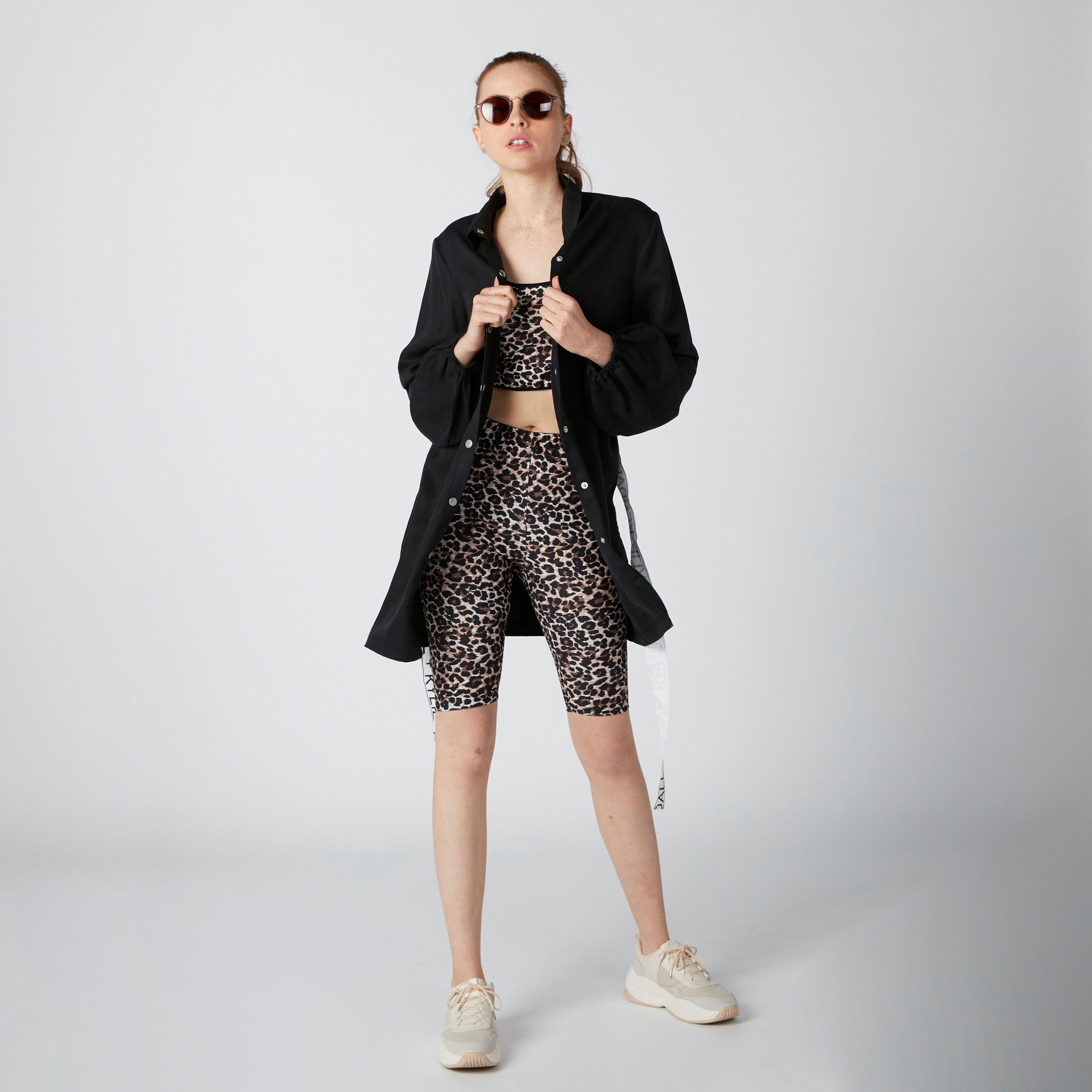 شورت بخصر مطّاطي وطبعات-women-clothing-bottoms-shorts-image-1