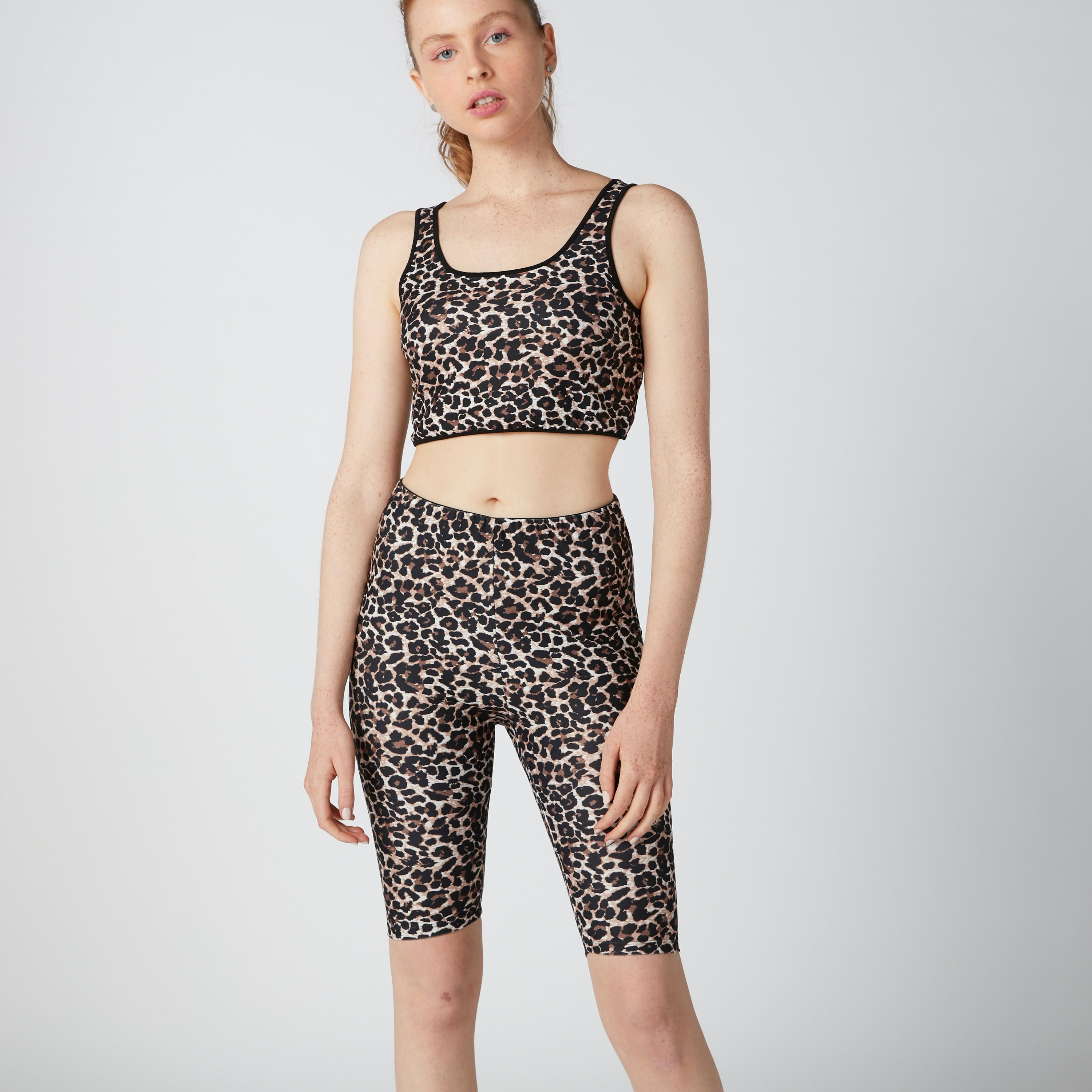 شورت بخصر مطّاطي وطبعات-women-clothing-bottoms-shorts-image-3
