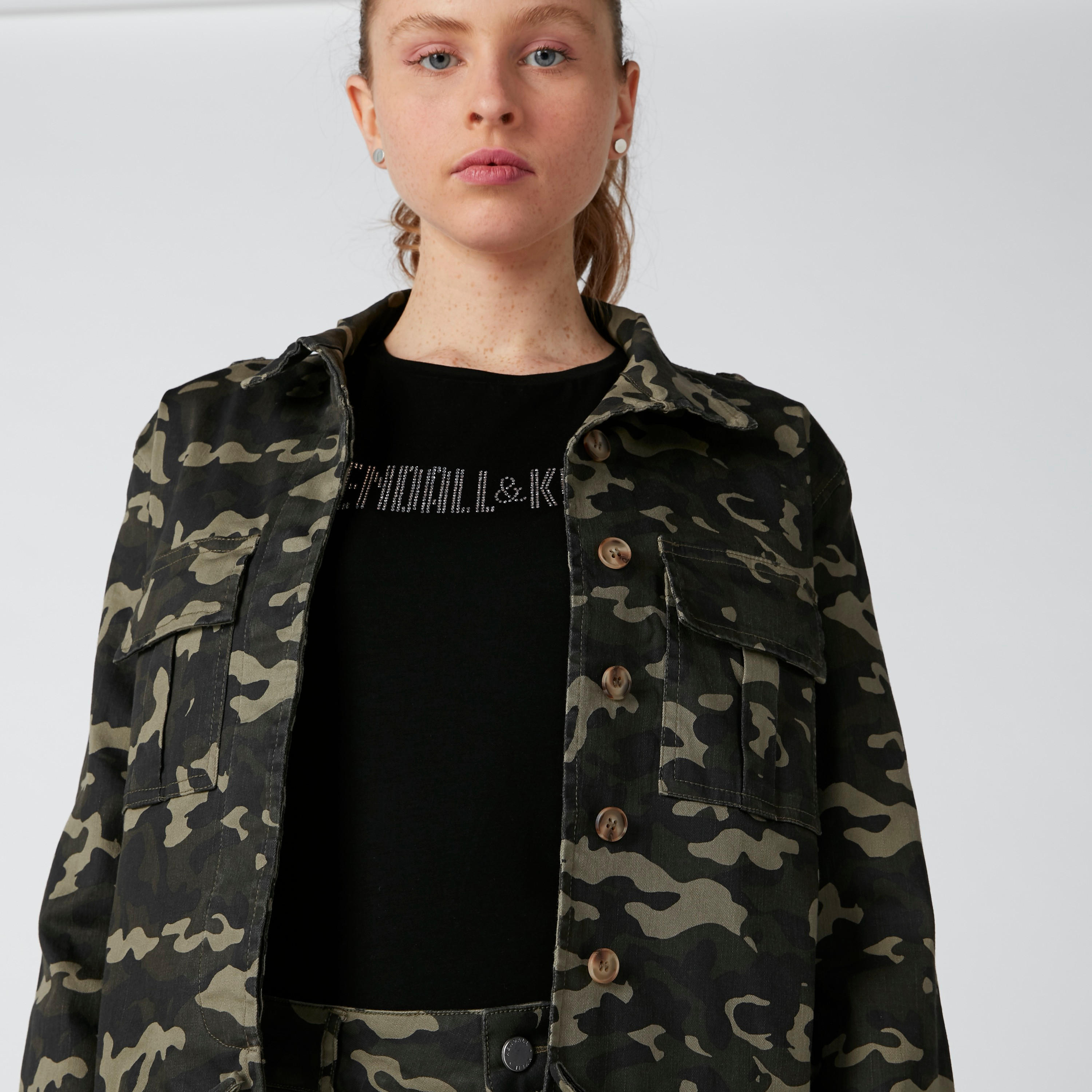 جاكيت بايكر بأكمام طويلة وجيوب وطبعات-women-winterwear-coatsandjackets-jackets-image-6