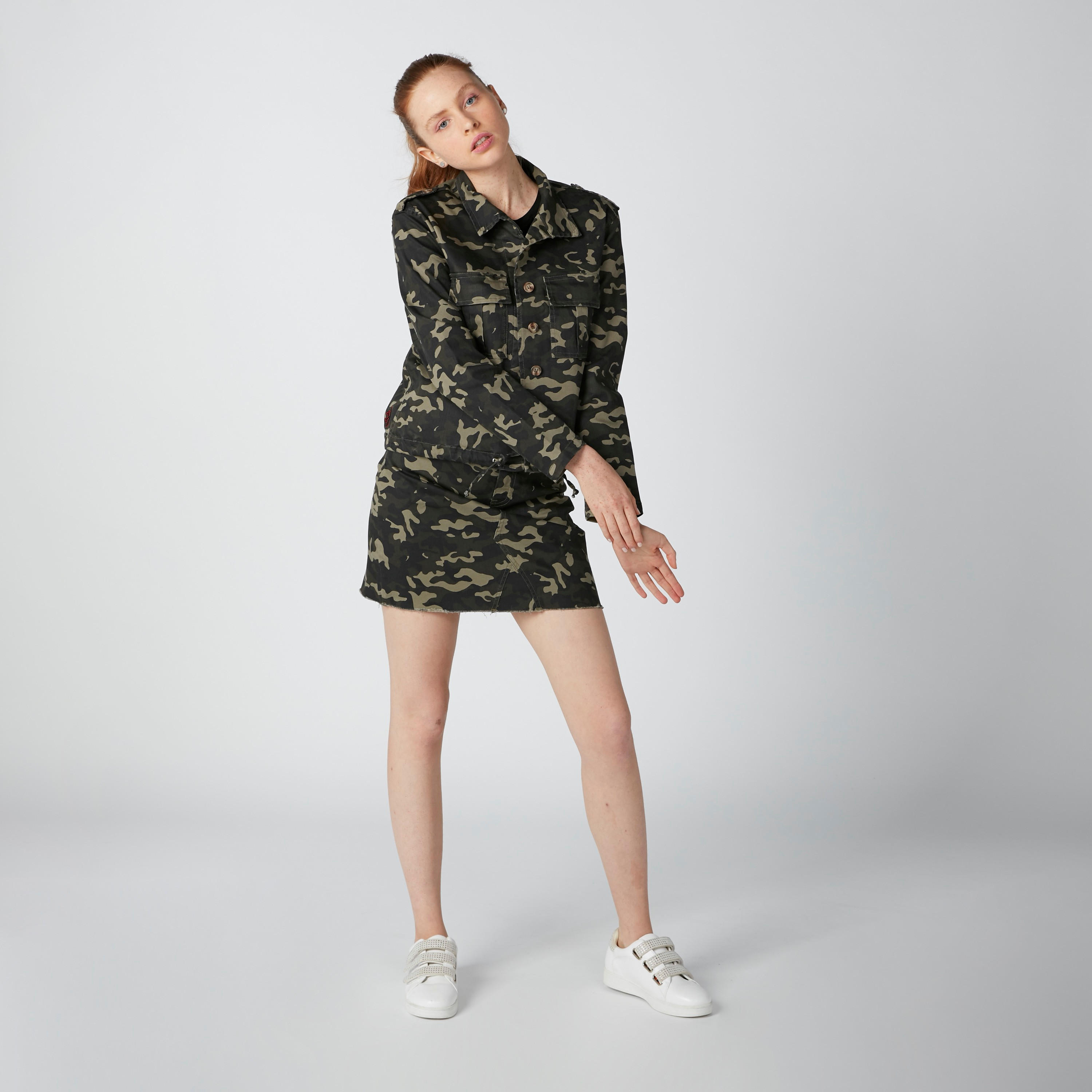 Camouflage Printed Mini Skirt with Pocket Detail and Button Closure-women-clothing-bottoms-skirts-image-3