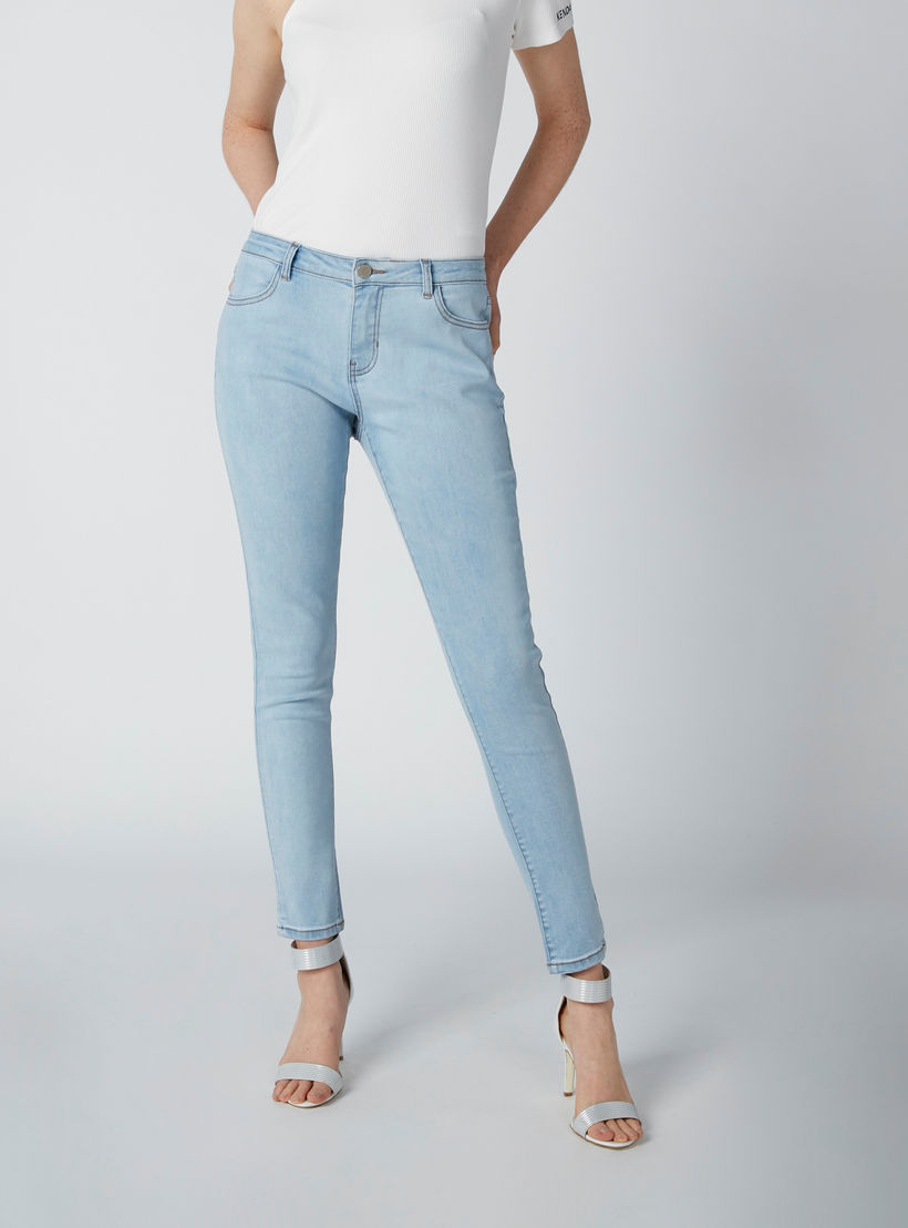 بنطال جينز طويل بسحّاب إغلاق وجيوب-women-clothing-bottoms-jeans-image-4