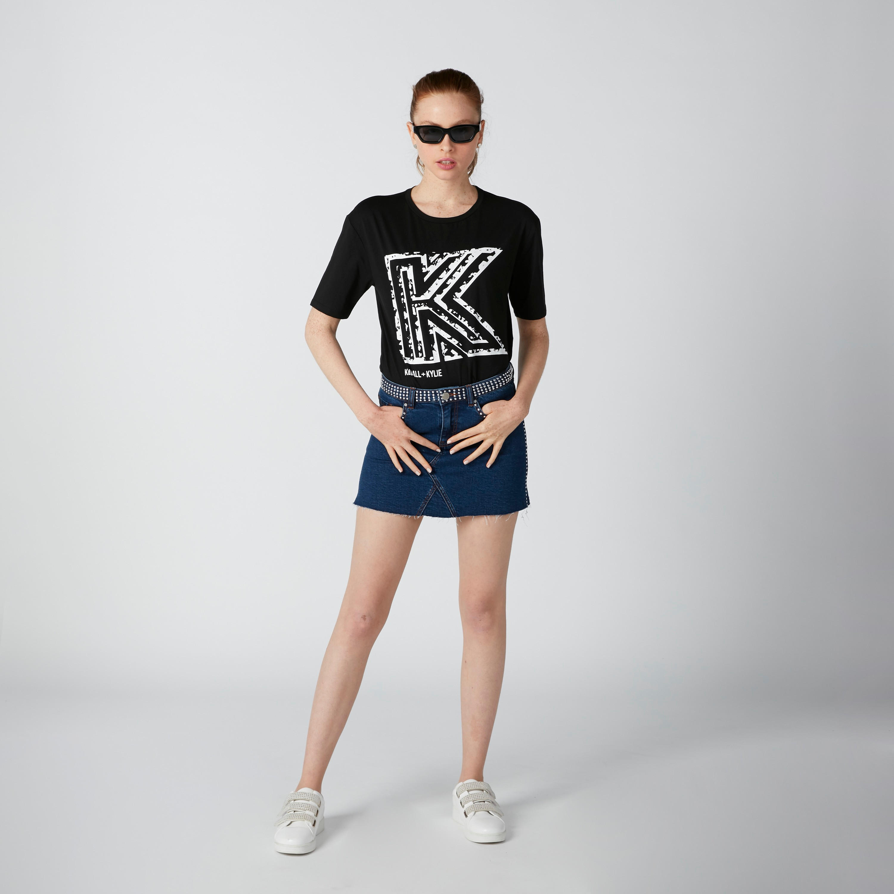 تنورة قصيرة مزيّنة بجيوب وزر إغلاق-women-clothing-bottoms-skirts-image-3