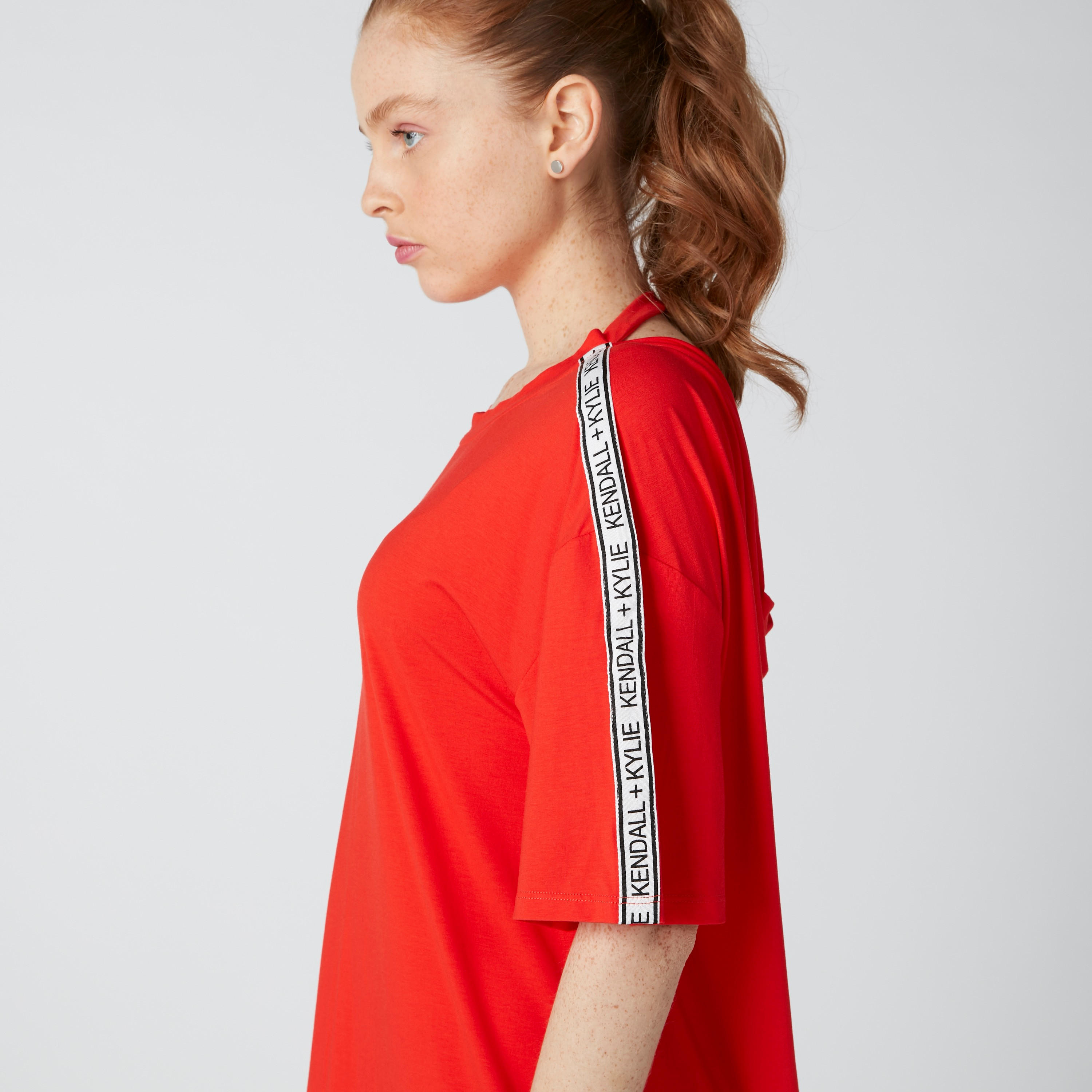 فستان تيشيرت قصير بأكمام قصيرة وشريطة وطبعات-women-clothing-dresses-image-6