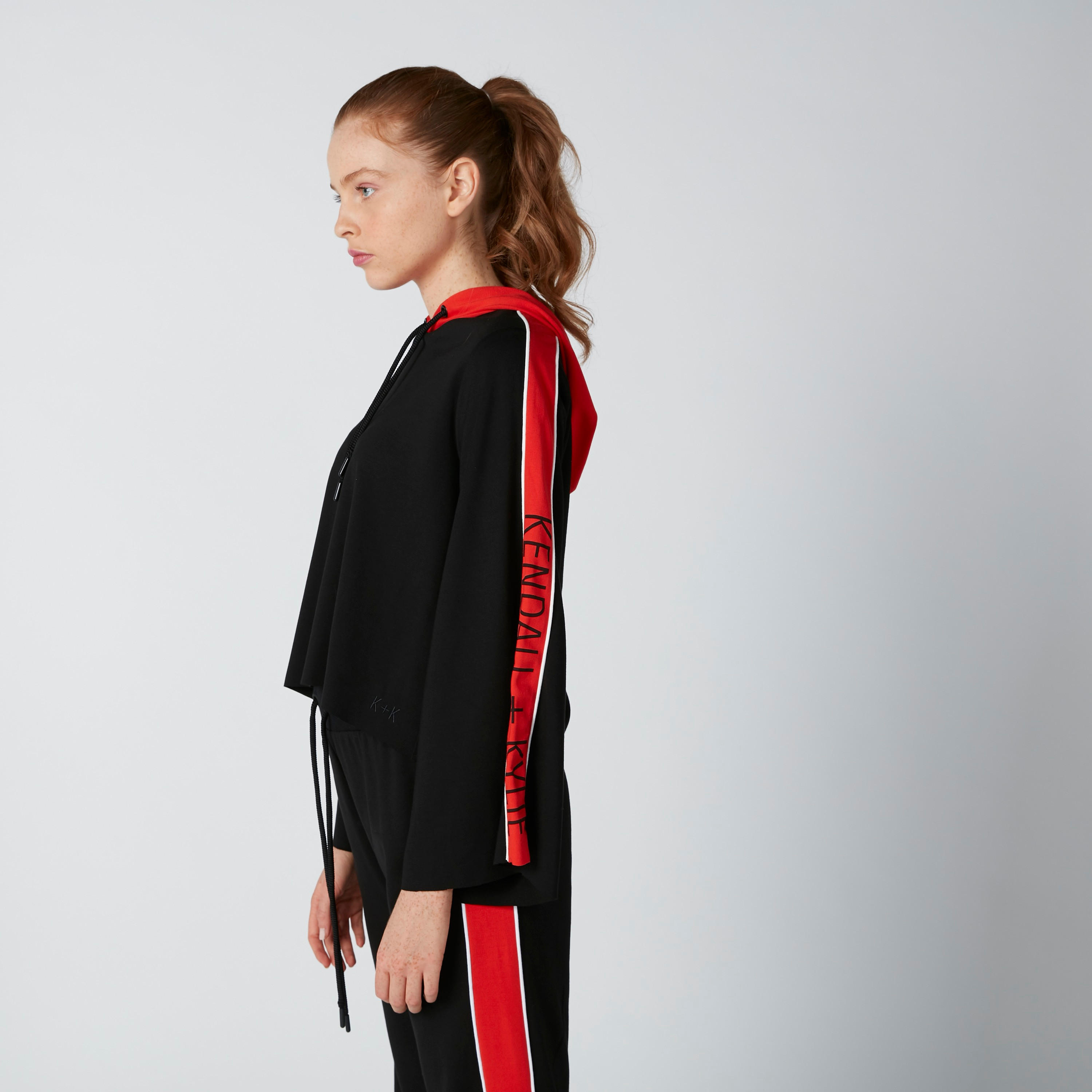 هودي بأكمام طويلة وطبعات كيندال + كيلي-women-winterwear-hoodiesandsweatshirts-hoodies-image-4