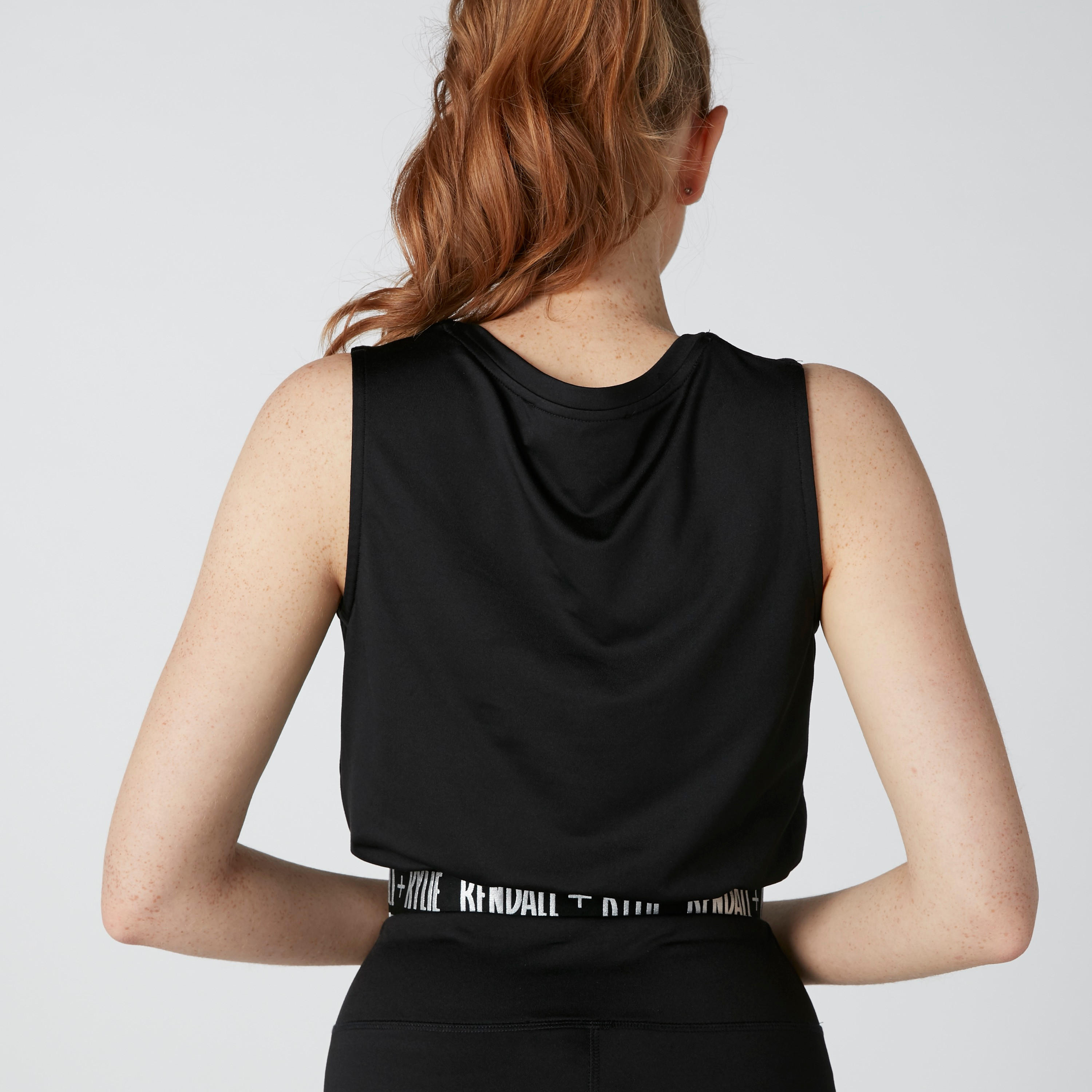 بلوزة دون أكمام بياقة مستديرة وحوّاف بطبعات-women-clothing-tshirts-image-2