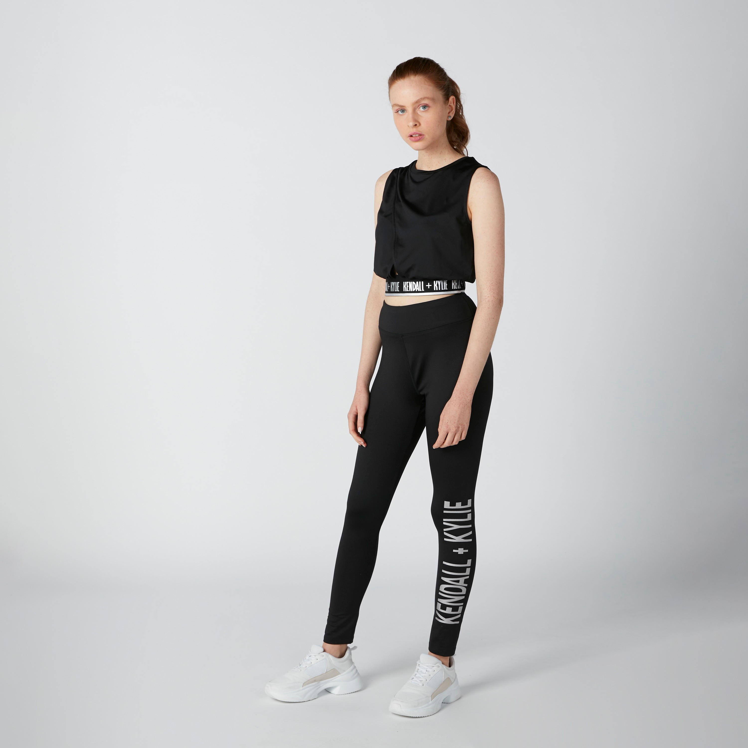 بنطال طويل بقصّة سكيني وخصر مطّاطي وطبعات-women-clothing-bottoms-leggings-image-1