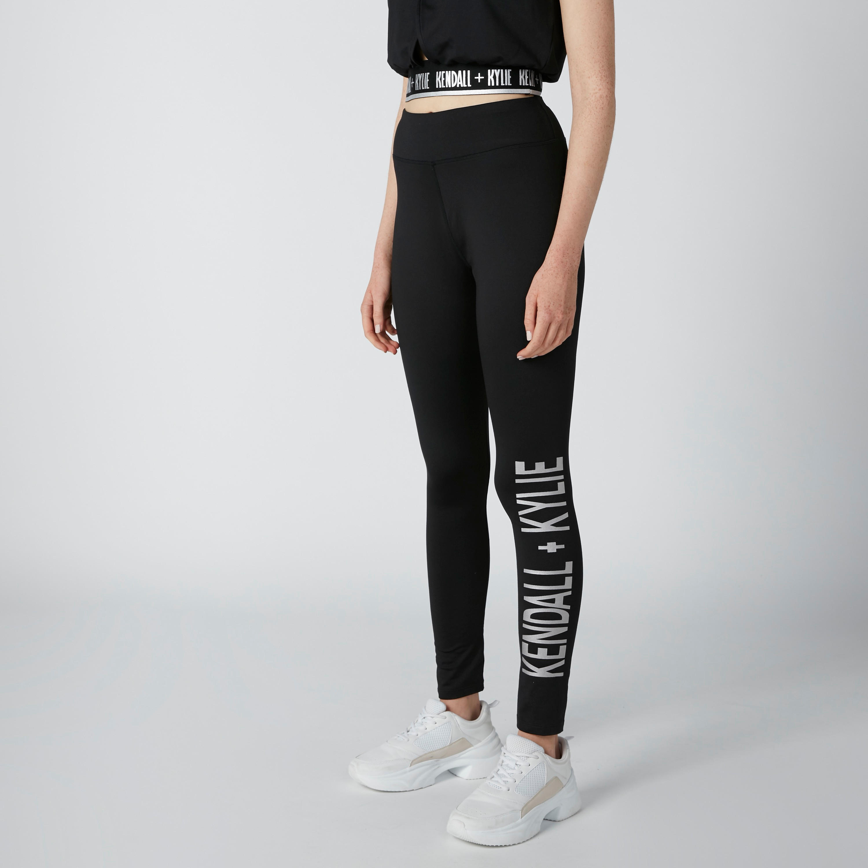 بنطال طويل بقصّة سكيني وخصر مطّاطي وطبعات-women-clothing-bottoms-leggings-image-4