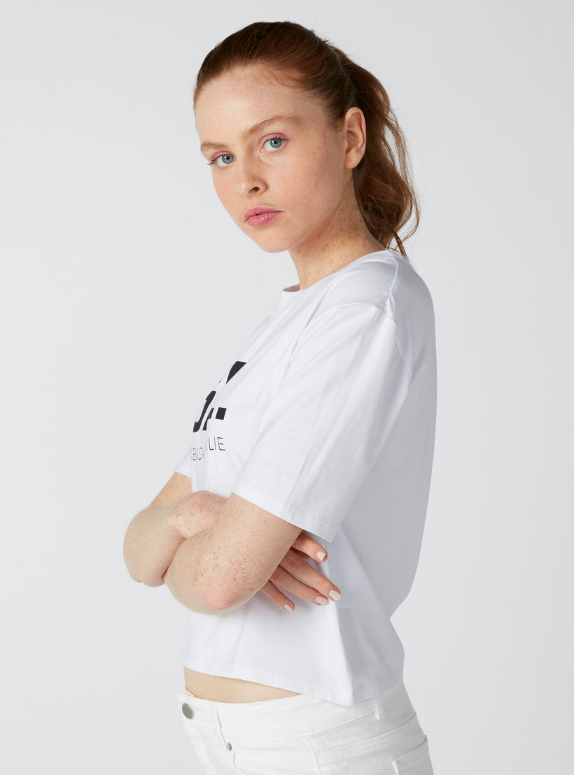 تيشيرت بياقة مستديرة وأكمام قصيرة وطبعات-women-clothing-tshirts-image-2