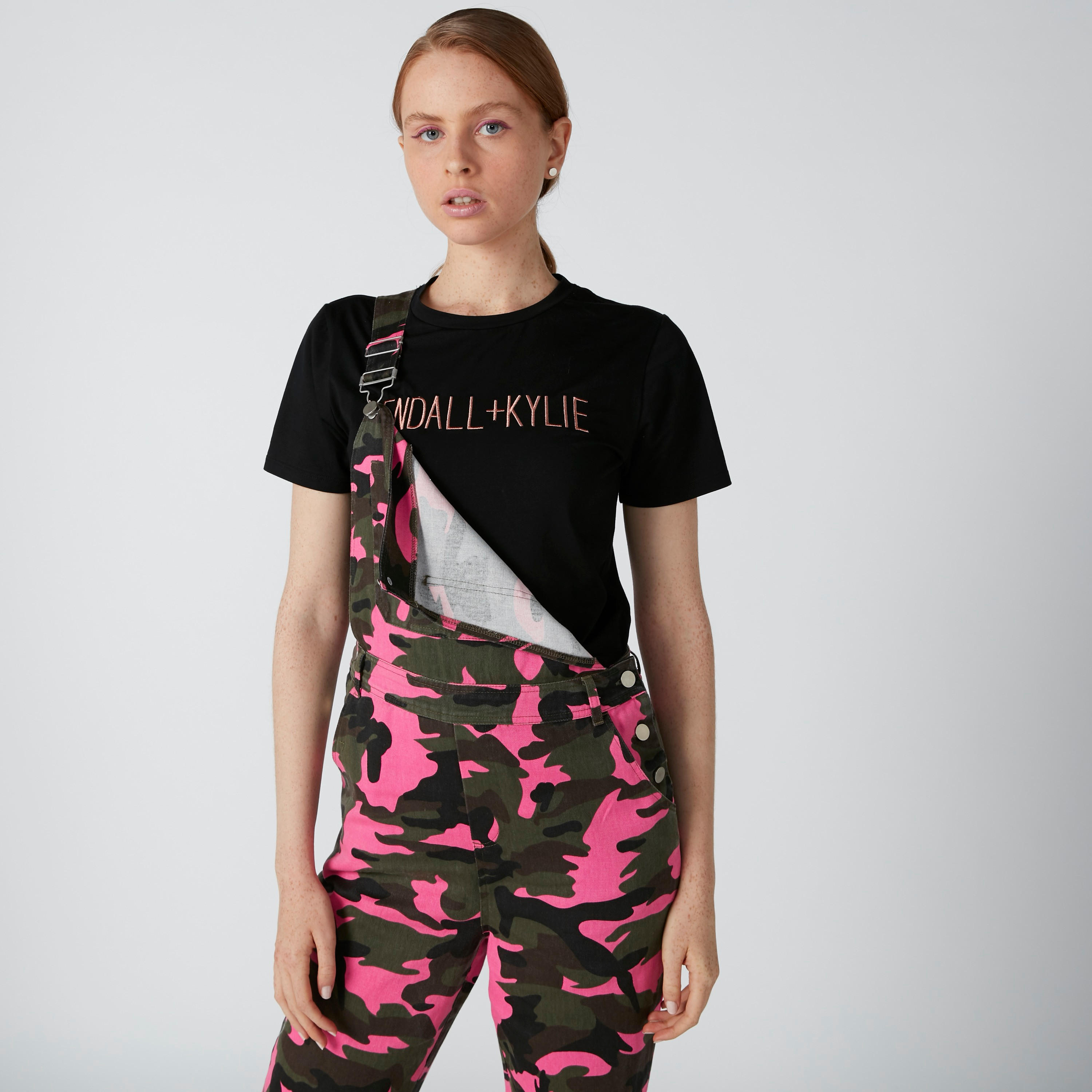 تيشيرت مطرّز بأكمام قصيرة-women-clothing-tshirts-image-4