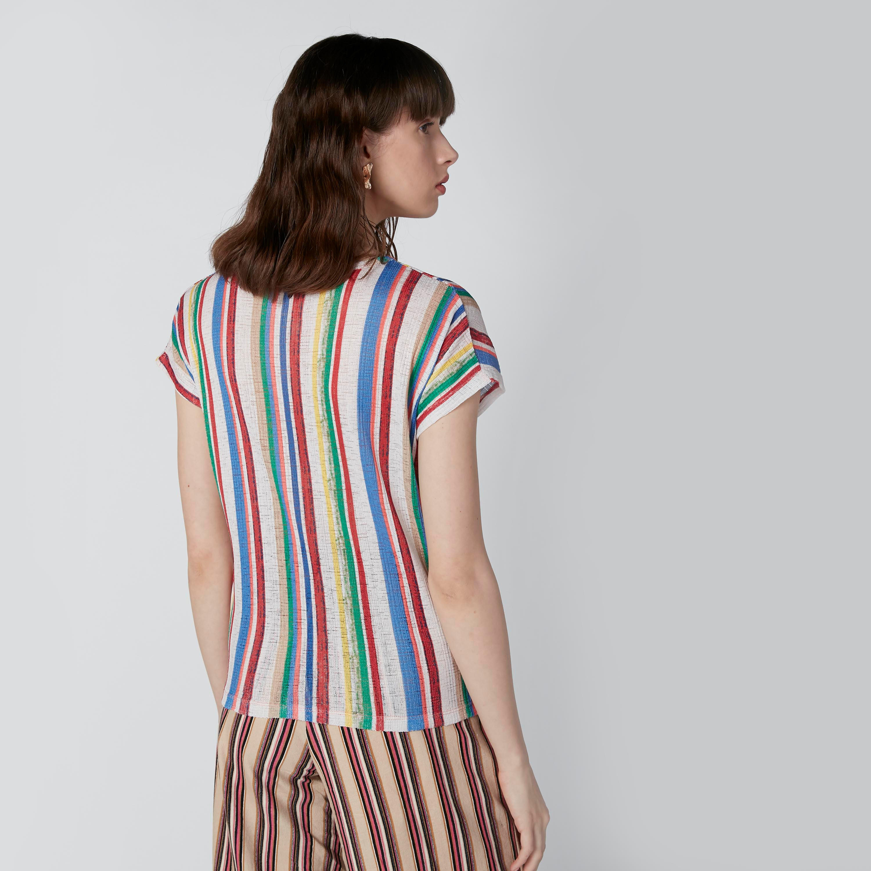 بلوزة مقلّمة بياقة مستديرة وأكمام كاب-women-clothing-shirtsandblouses-blouses-image-3