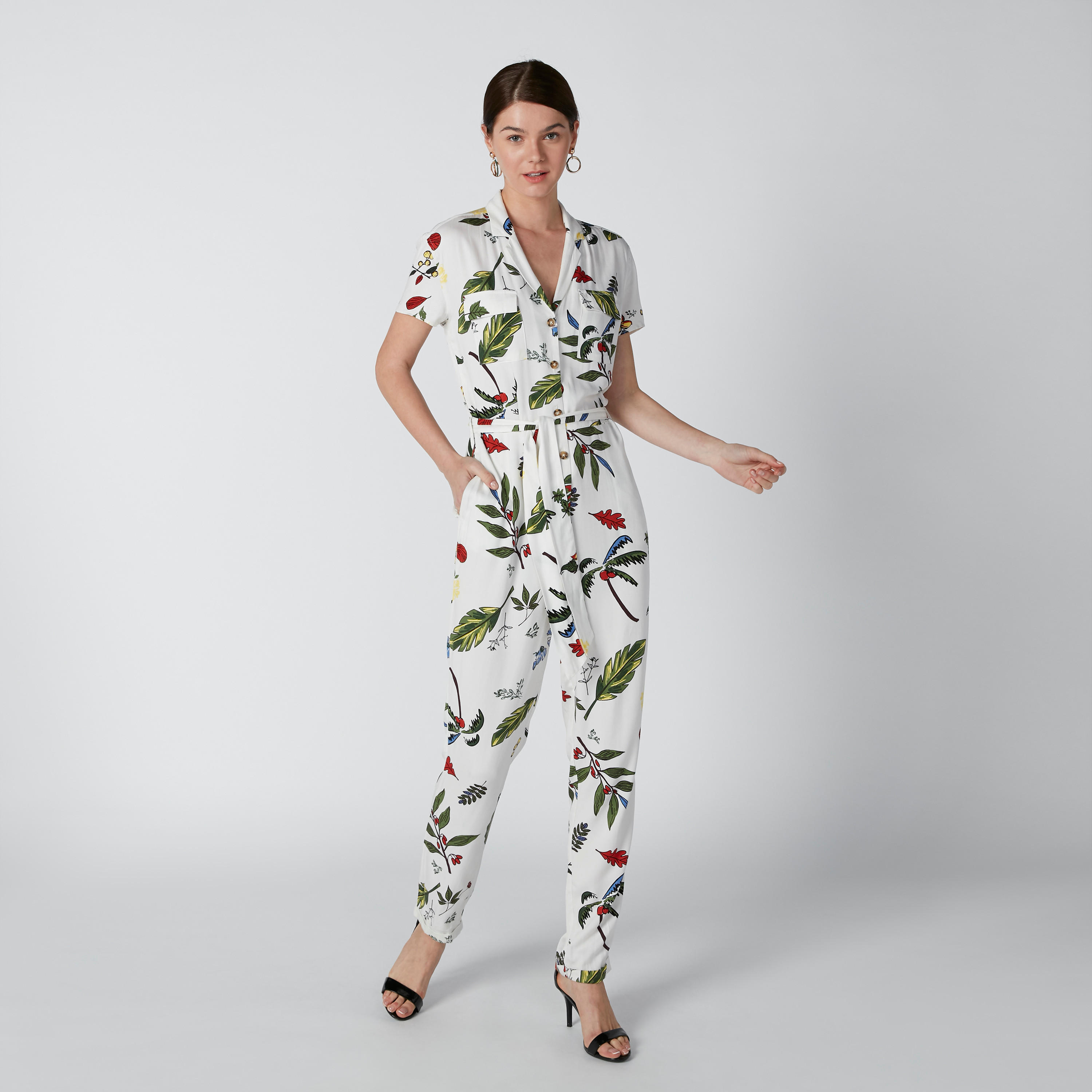 أفرول بجيوب وطبعات زهرية-women-clothing-jumpsuits-image-1