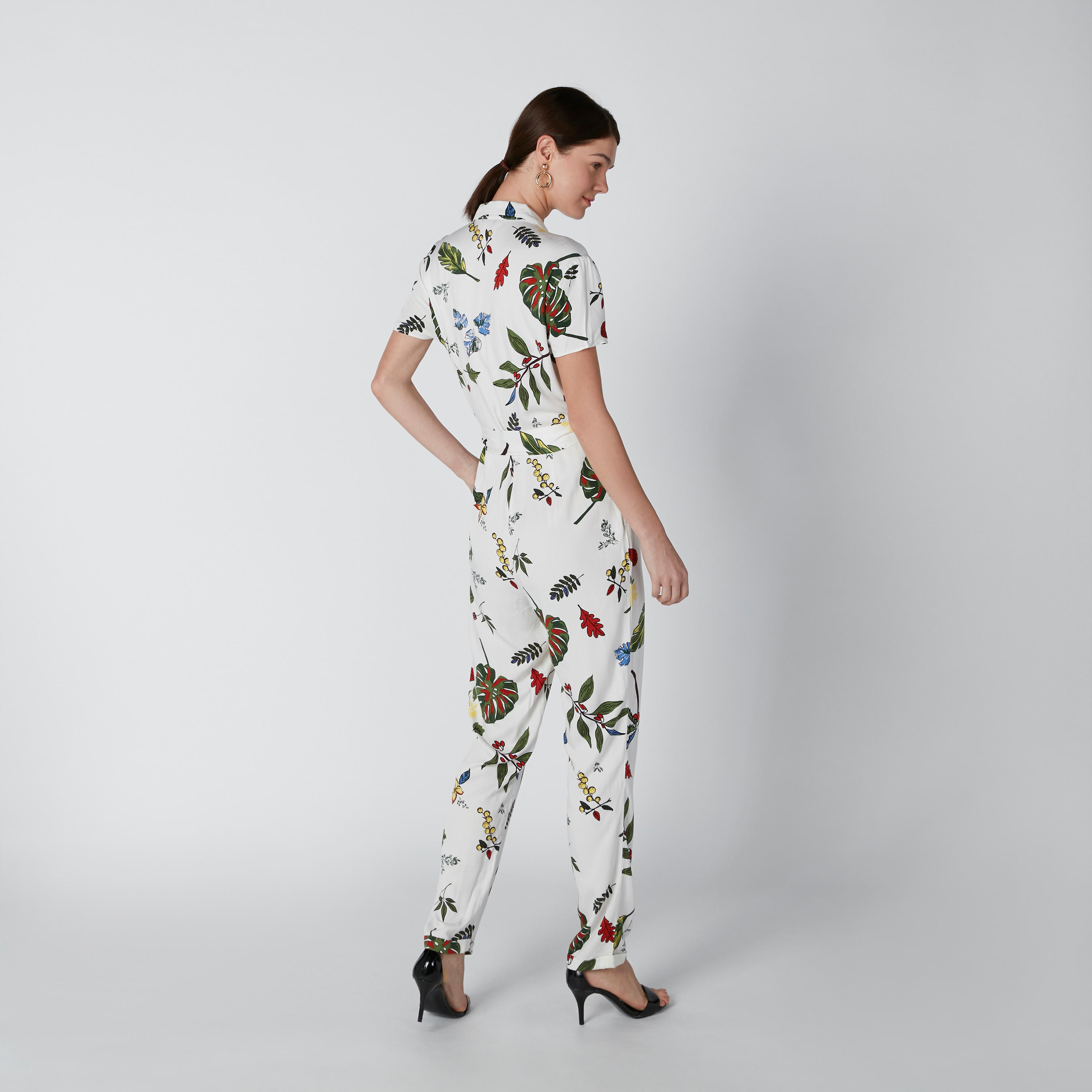 أفرول بجيوب وطبعات زهرية-women-clothing-jumpsuits-image-2