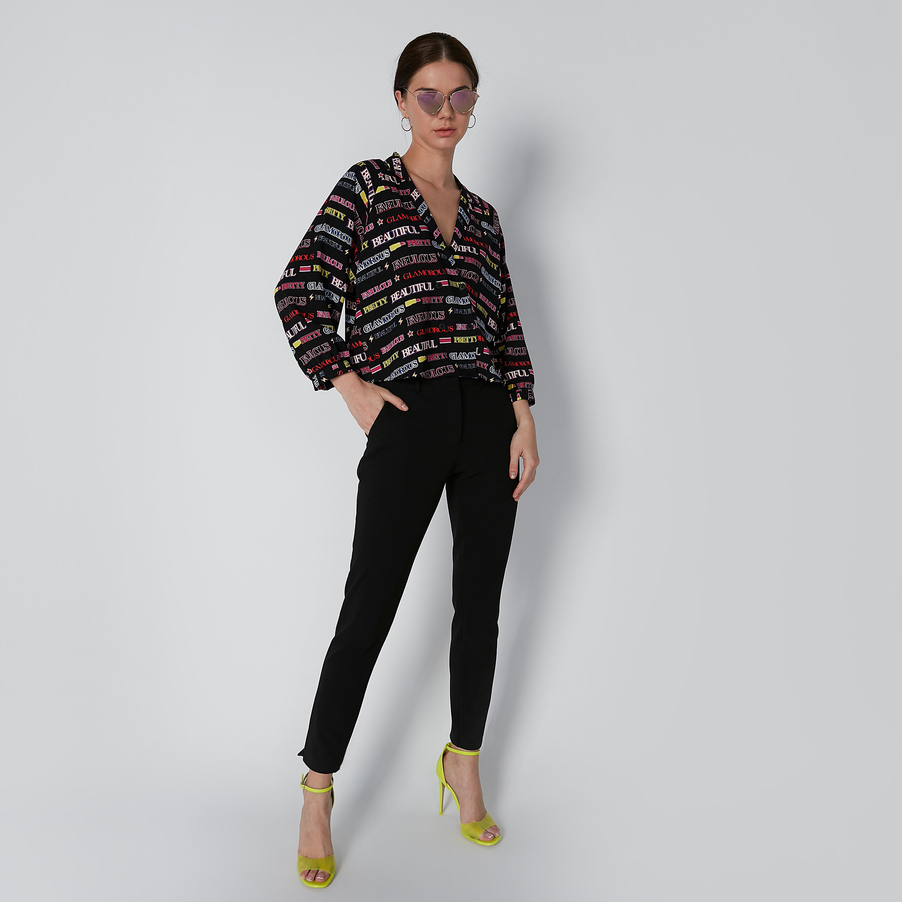 قميص بأكمام طويلة ووصلة أزرار كاملة وطبعات-women-clothing-shirtsandblouses-shirts-image-3