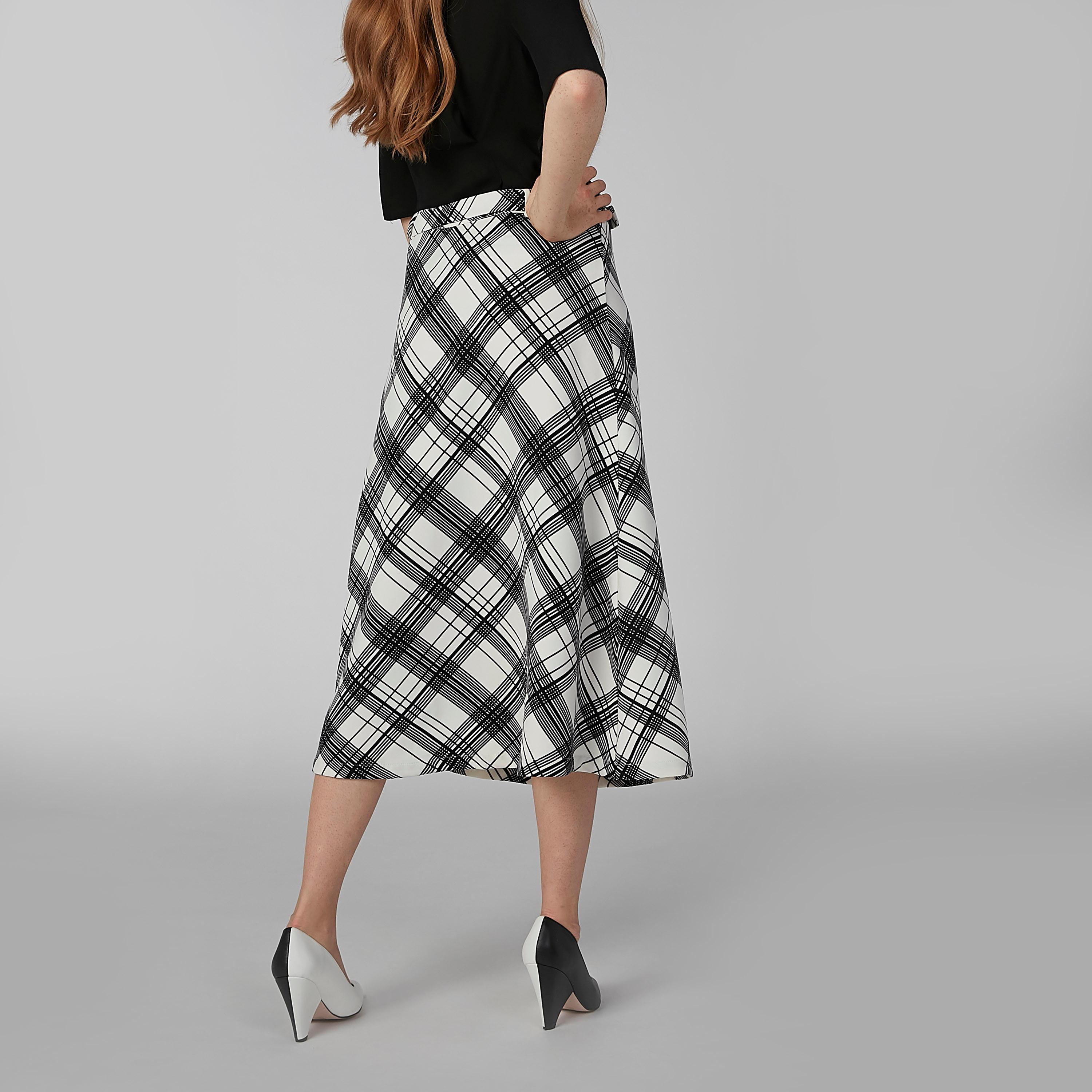 تنورة كاروهات إيه لاين متوسطة الطول بحزام-women-clothing-bottoms-skirts-image-3