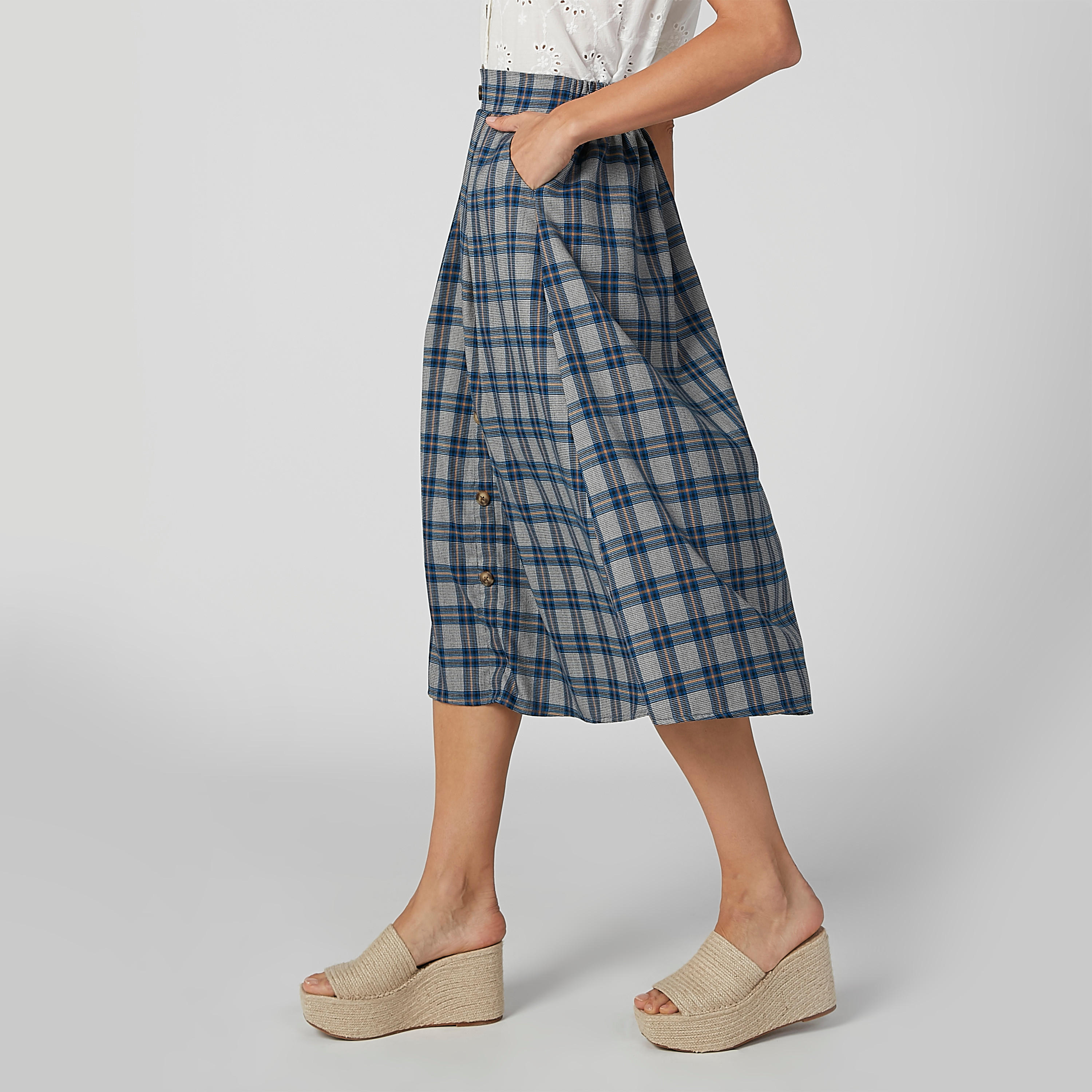 تنورة كاروهات إيه لاين متوسطة الطول بجيوب-women-clothing-bottoms-skirts-image-1