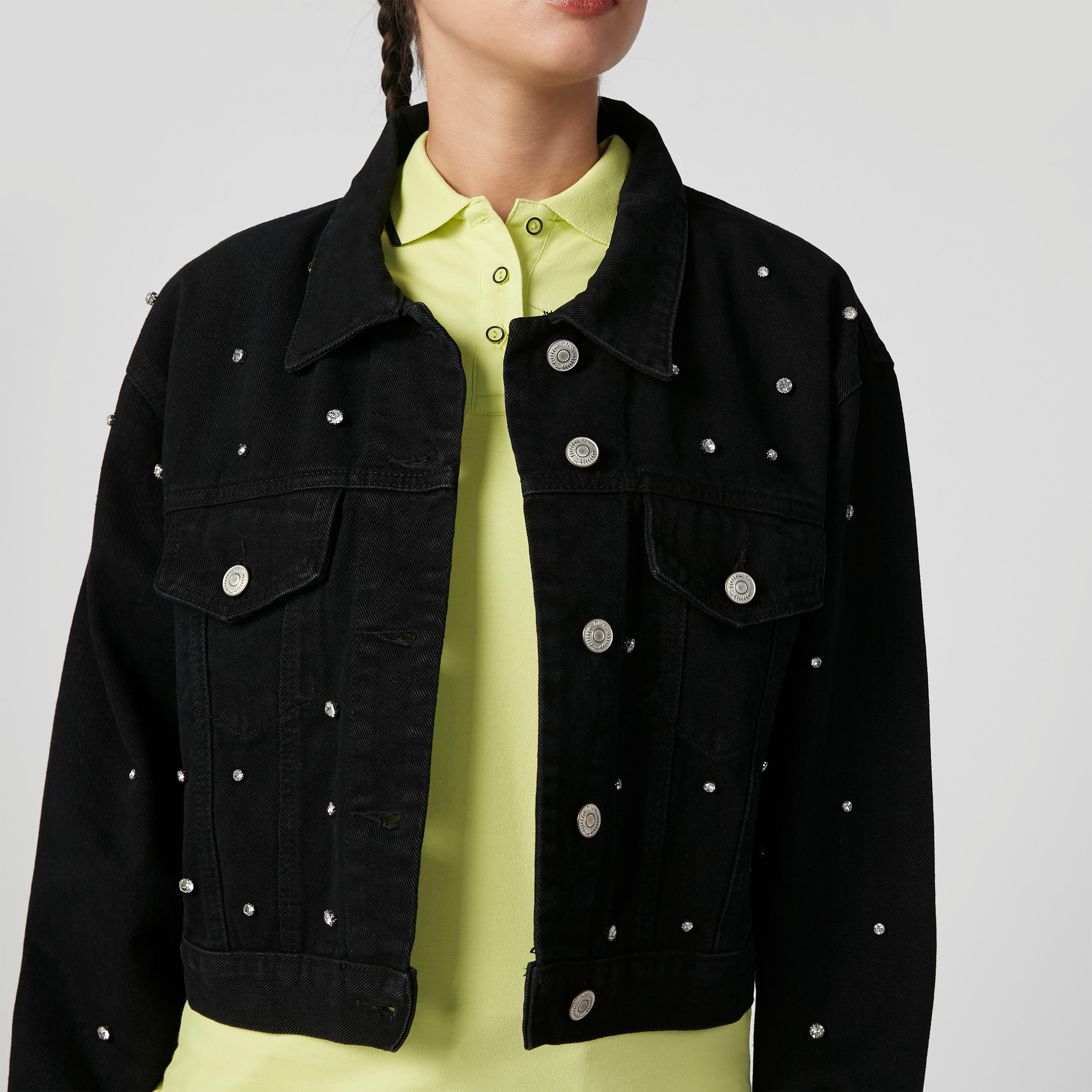 جاكيت دينم مزيّن بأكمام طويلة وجيوب بطيّة على الصدر-women-winterwear-coatsandjackets-jackets-image-4