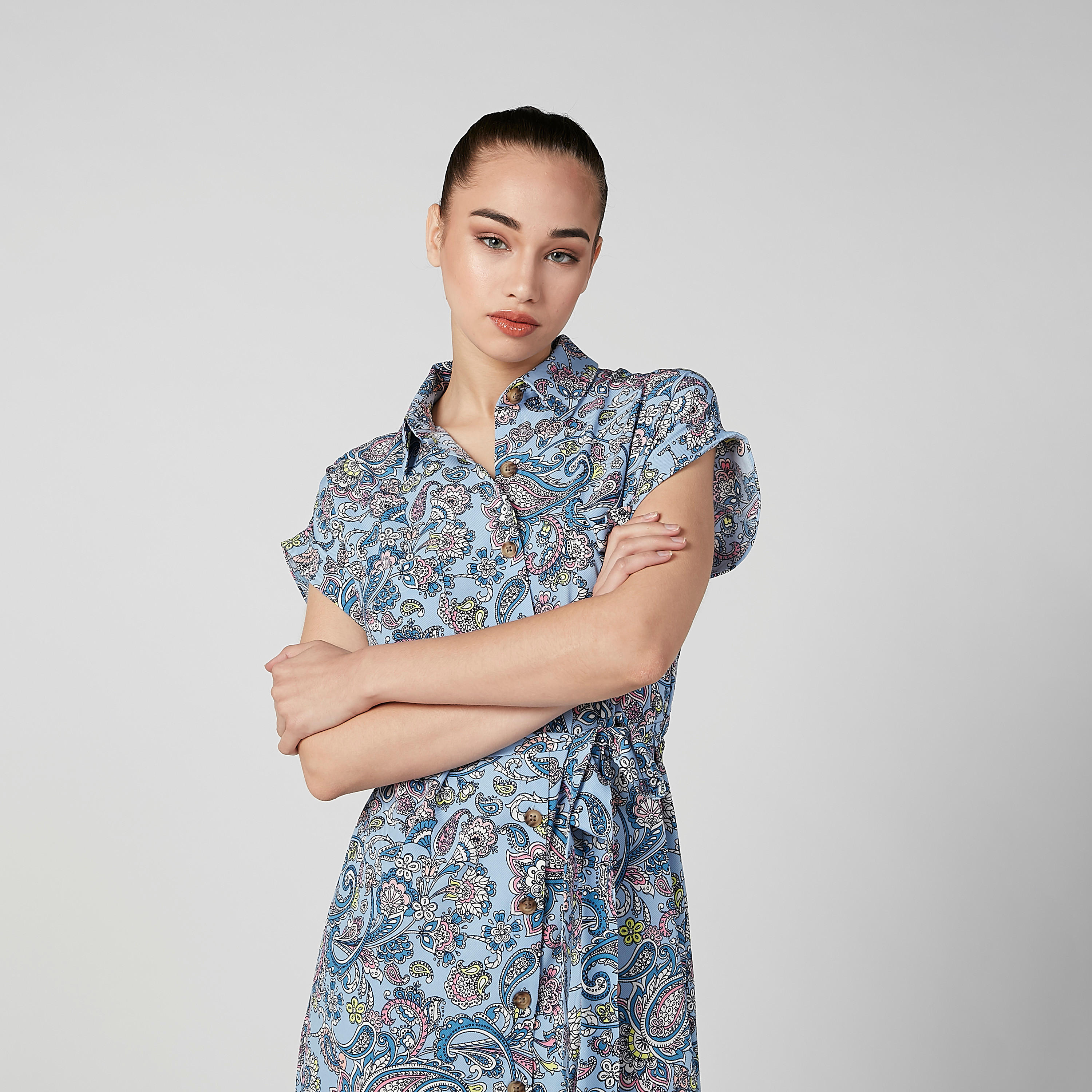فستان قميص إيه لاين متوسط الطول بأكمام متصلة وأربطة وطبعات-women-clothing-dresses-image-2
