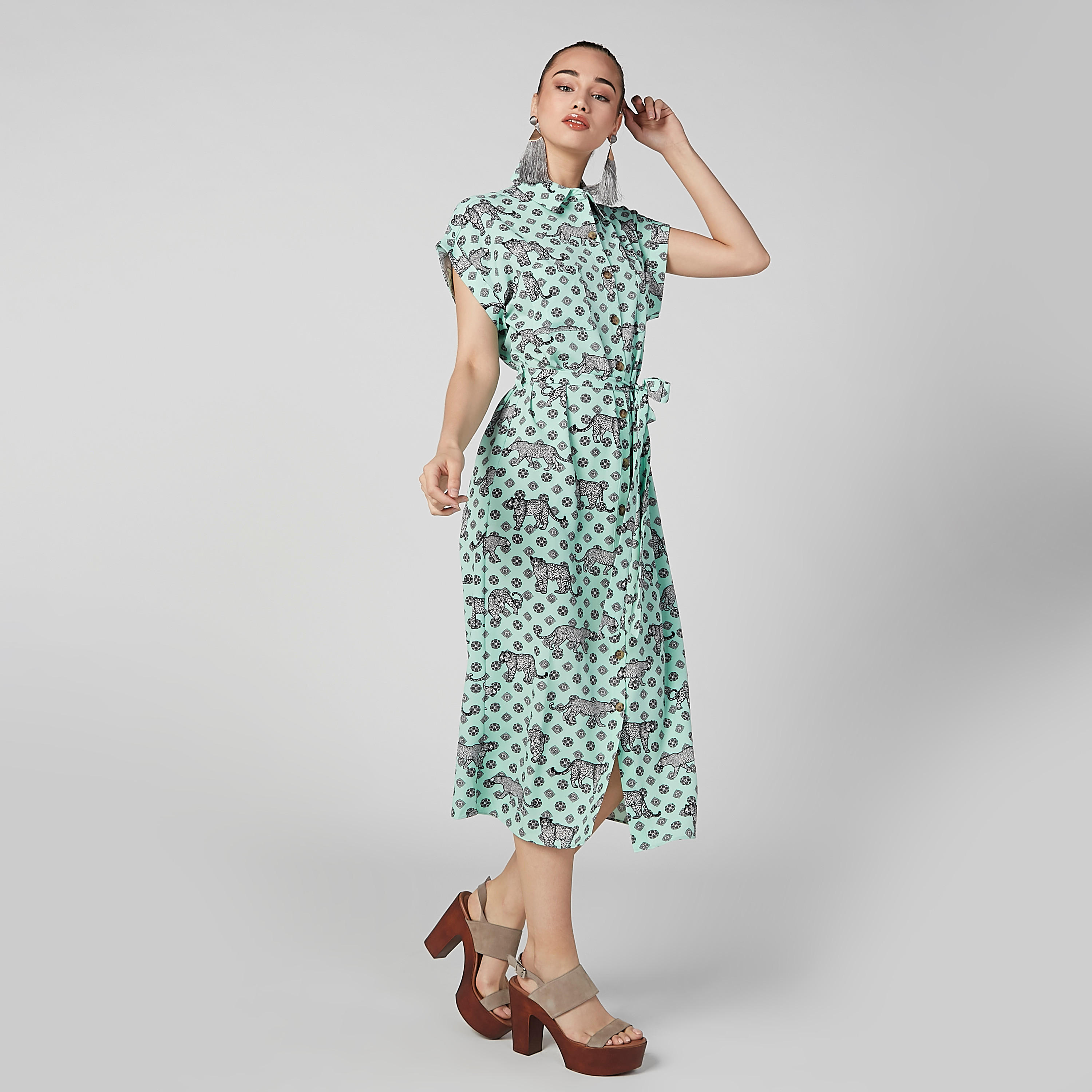 فستان قميص إيه لاين متوسط الطول بأكمام متصلة وأربطة وطبعات-women-clothing-dresses-image-2