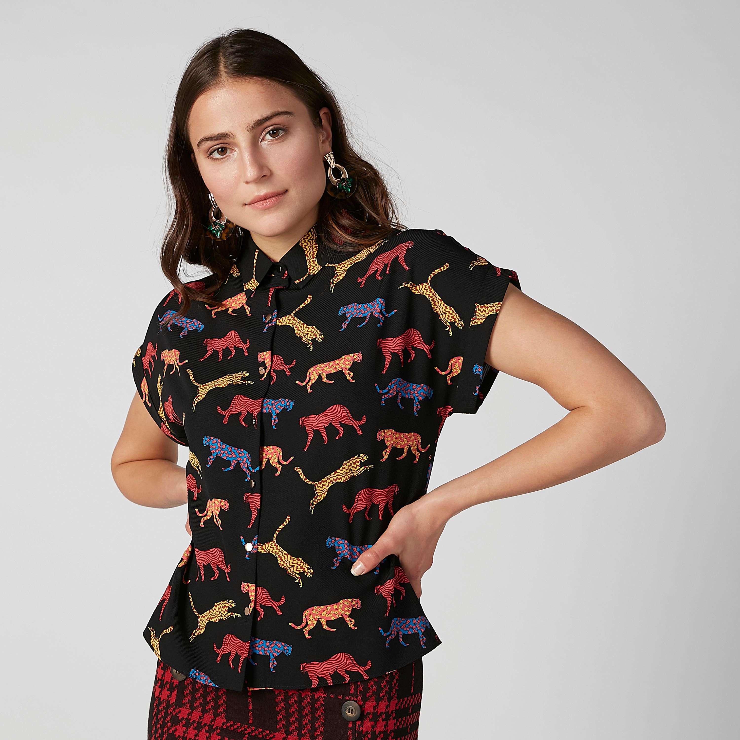 Printed Shirt with Extended Sleeves and Complete Placket-women-clothing-shirtsandblouses-shirts-image-3