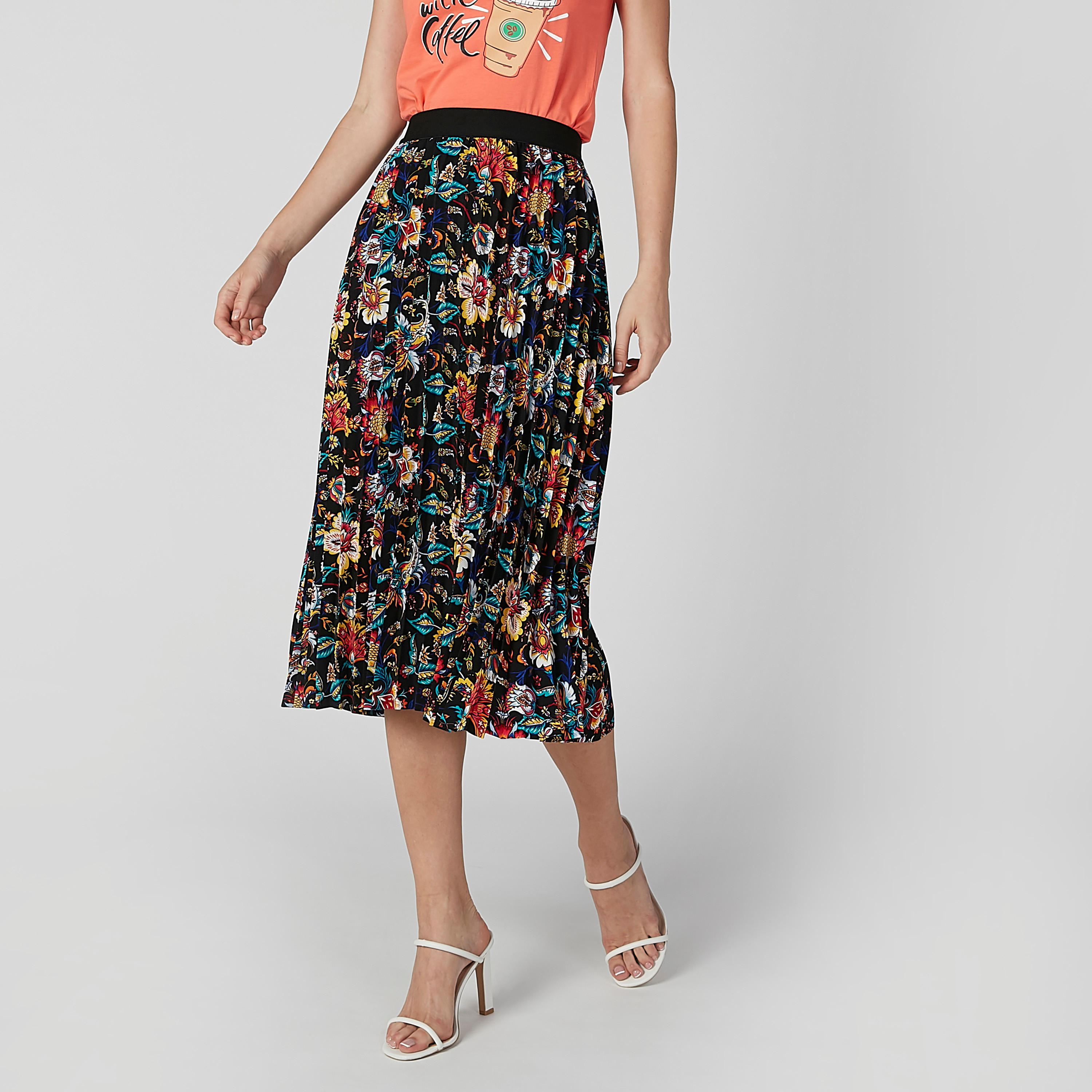تنورة متوسطة الطول بخصر مطّاطي وثنيات وطبعات-women-clothing-bottoms-skirts-image-5