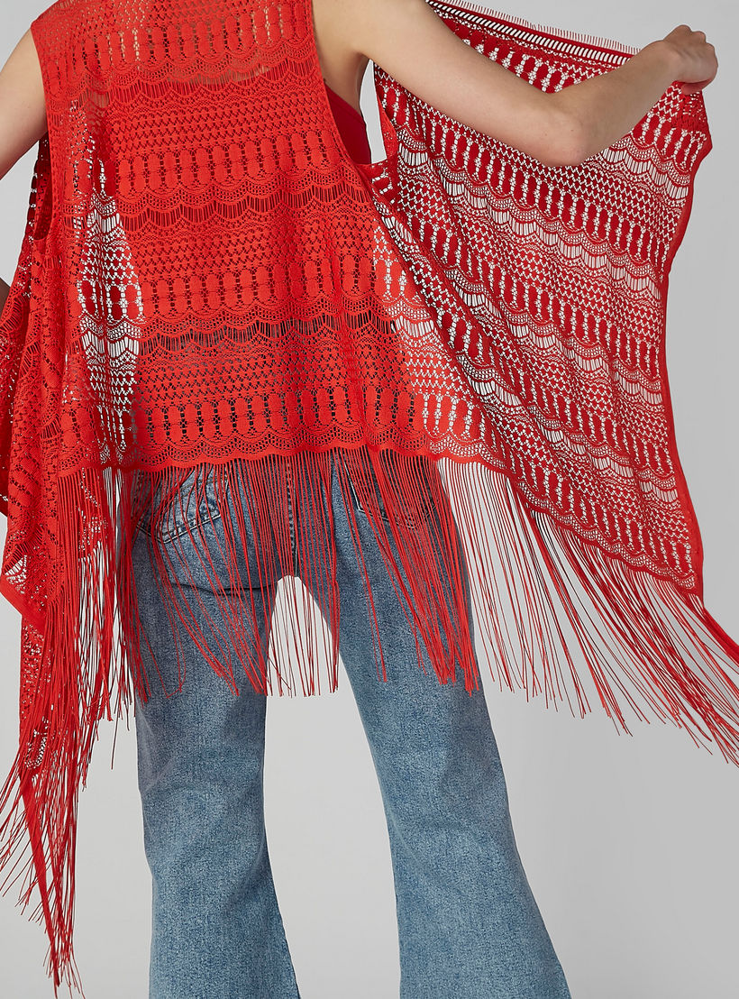 سترة طويلة بارزة الملمس دون أكمام بحوّاف شراشيب-women-winterwear-cardigansandjumpers-cardigans-image-3
