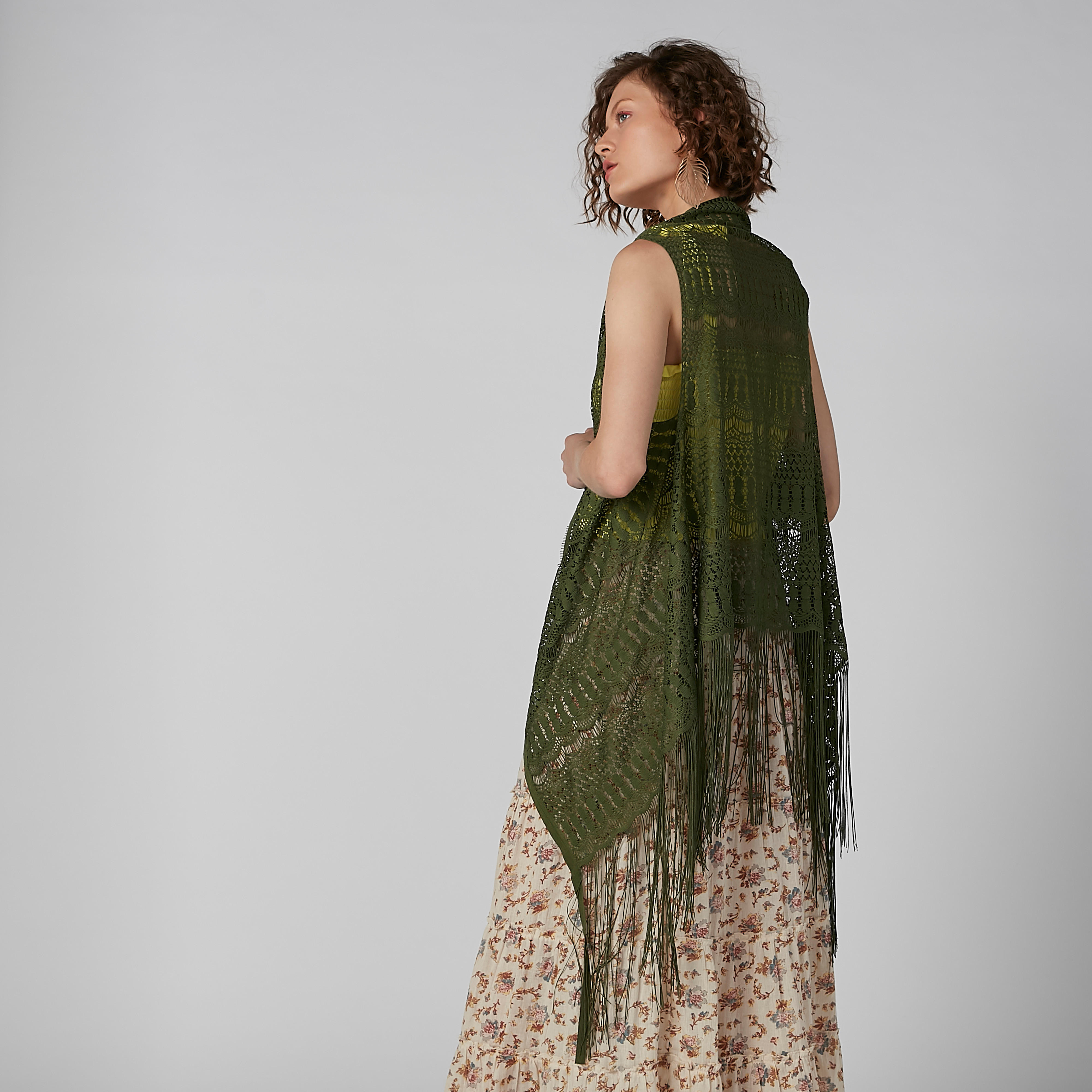 Patterned Longline Sleeveless Shrug with Tassels-women-winterwear-cardigansandjumpers-cardigans-image-5